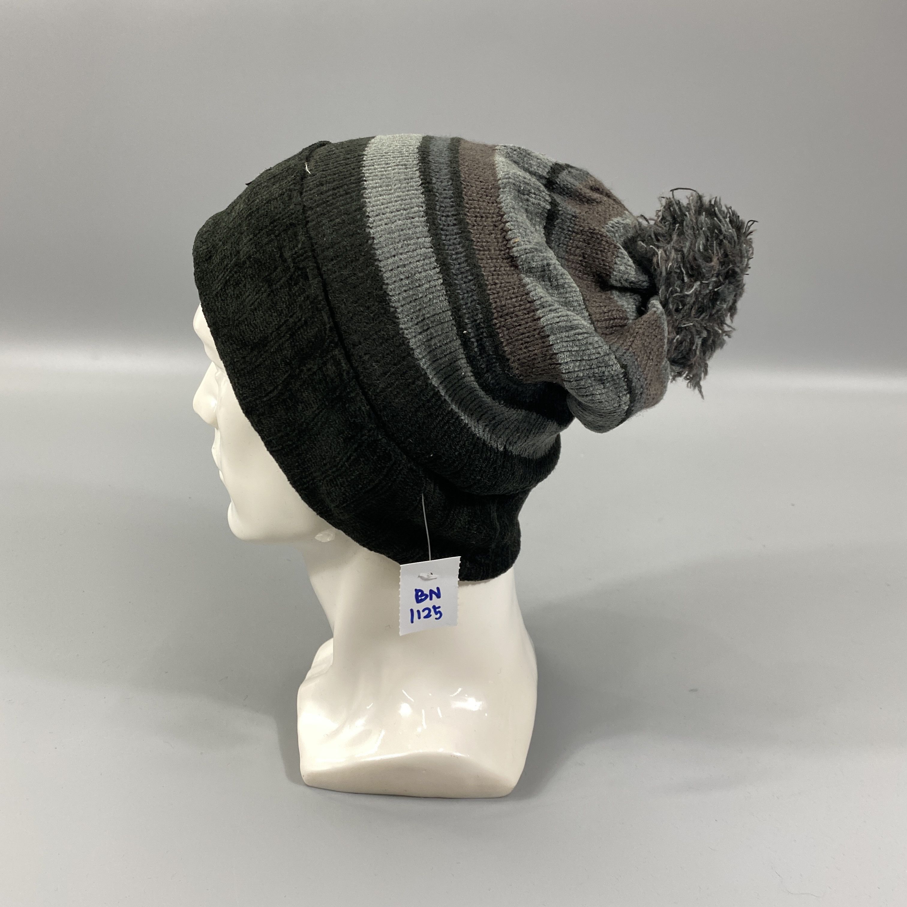 Japanese Brand Arg Snow Cap Beanie With Pom Pom -BN1125 Size ONE SIZE - 2 Thumbnail