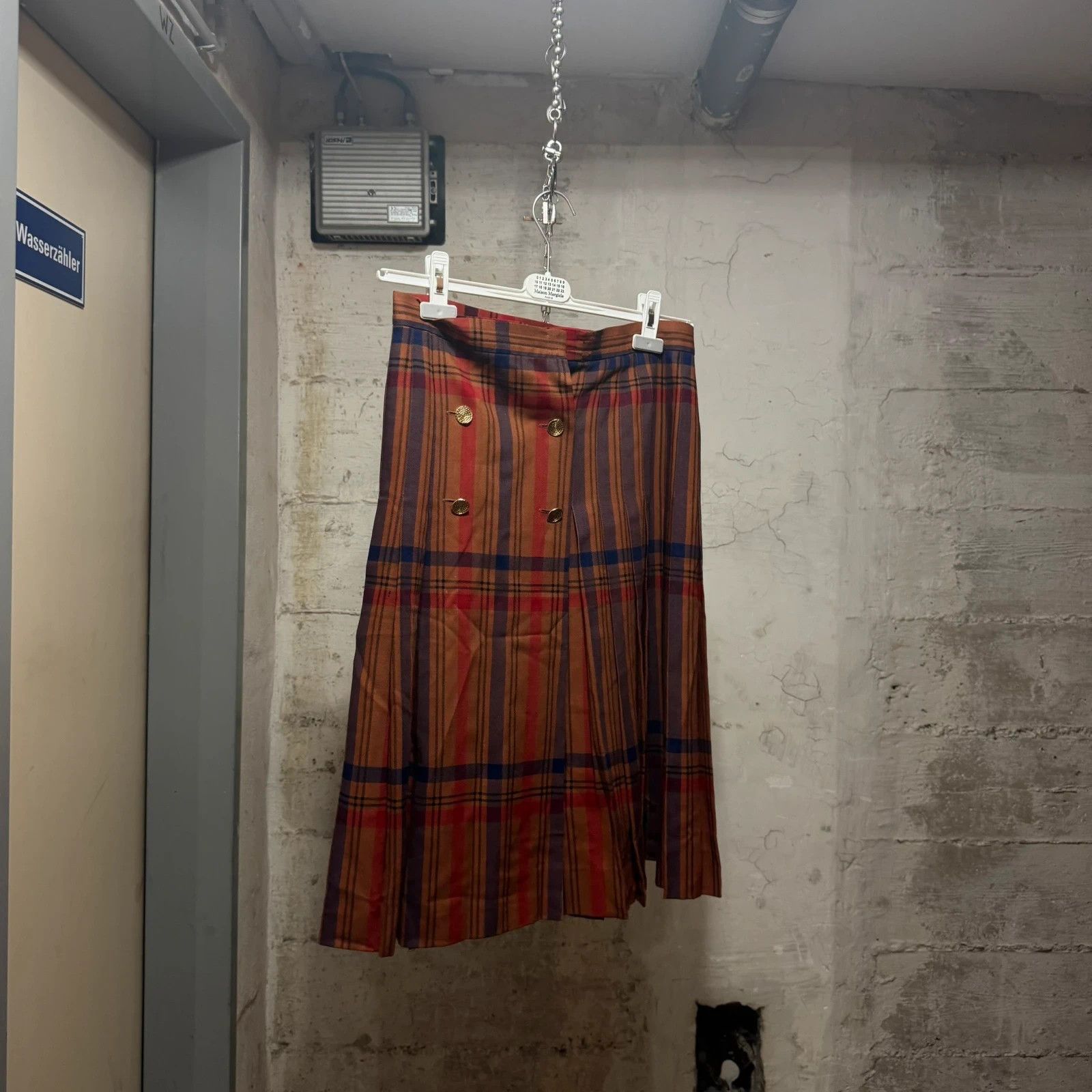Yves Saint Laurent 70s-80s Yves Saint Laurent plaid skirt Size 28" / US 6 / IT 42 - 1 Thumbnail