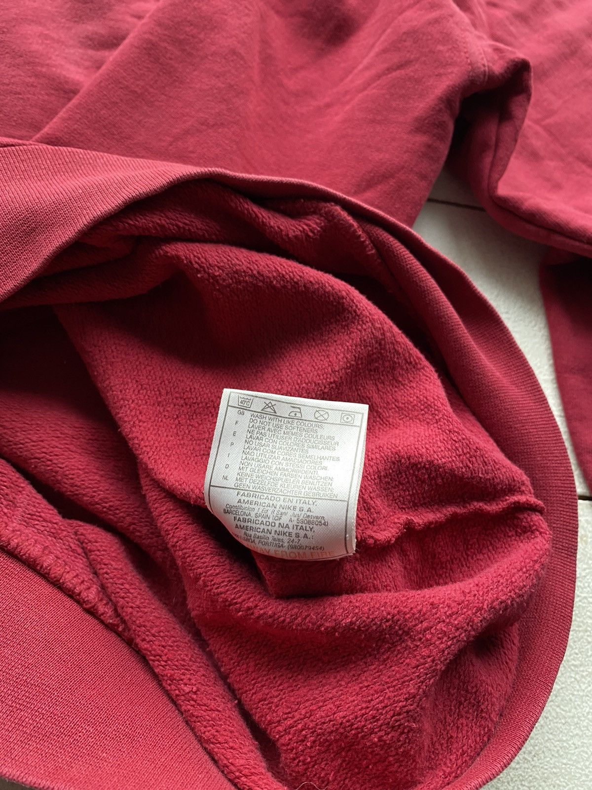 Nike × Vintage 🔥90s Nike Big Logo Swoosh Red Oversized Sweatshirt y2k rare Size US XL / EU 56 / 4 - 6 Thumbnail