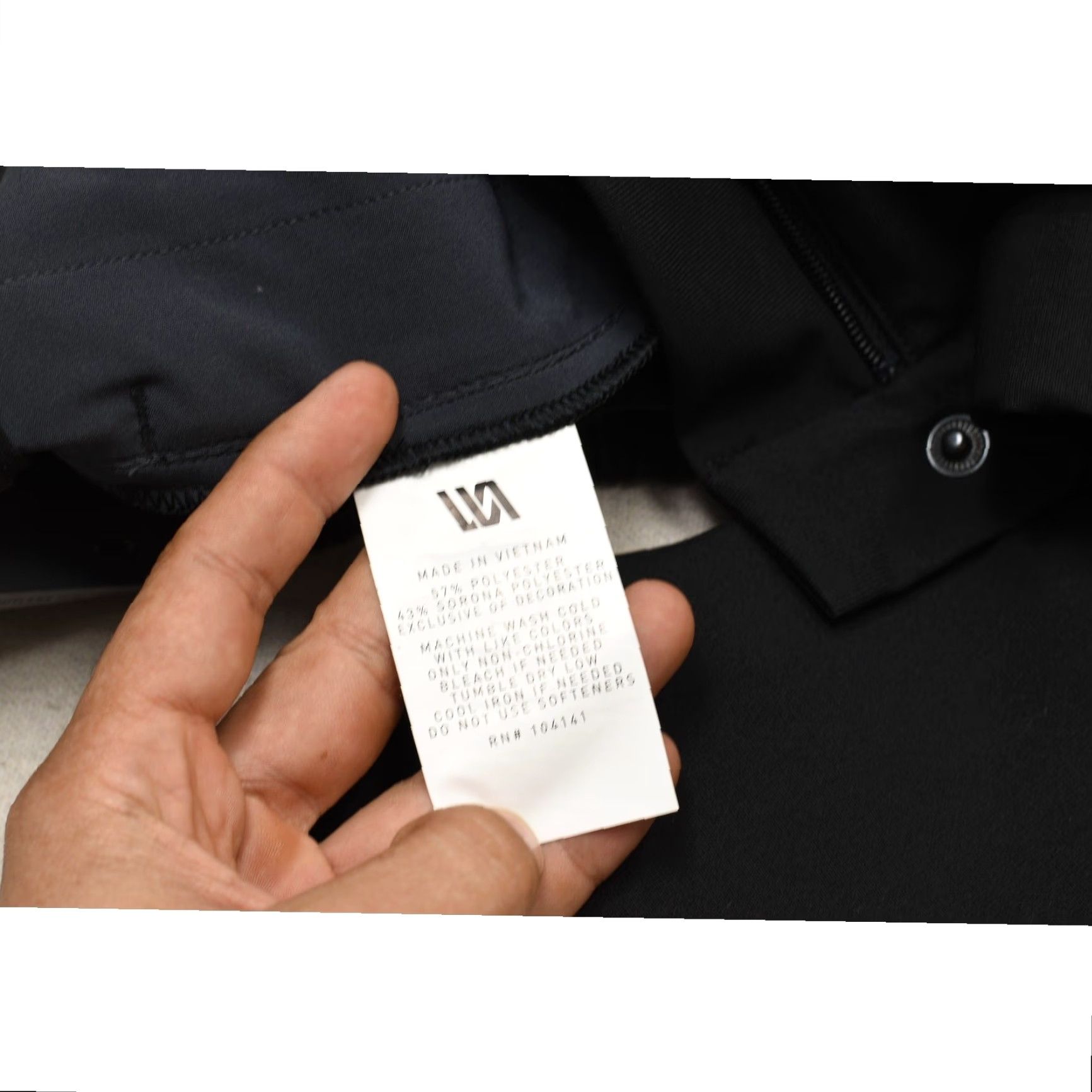 Vuori NEW Vuori Men's Slim Taper Black Performance Jogger Regular Size S Size US 29 - 4 Thumbnail