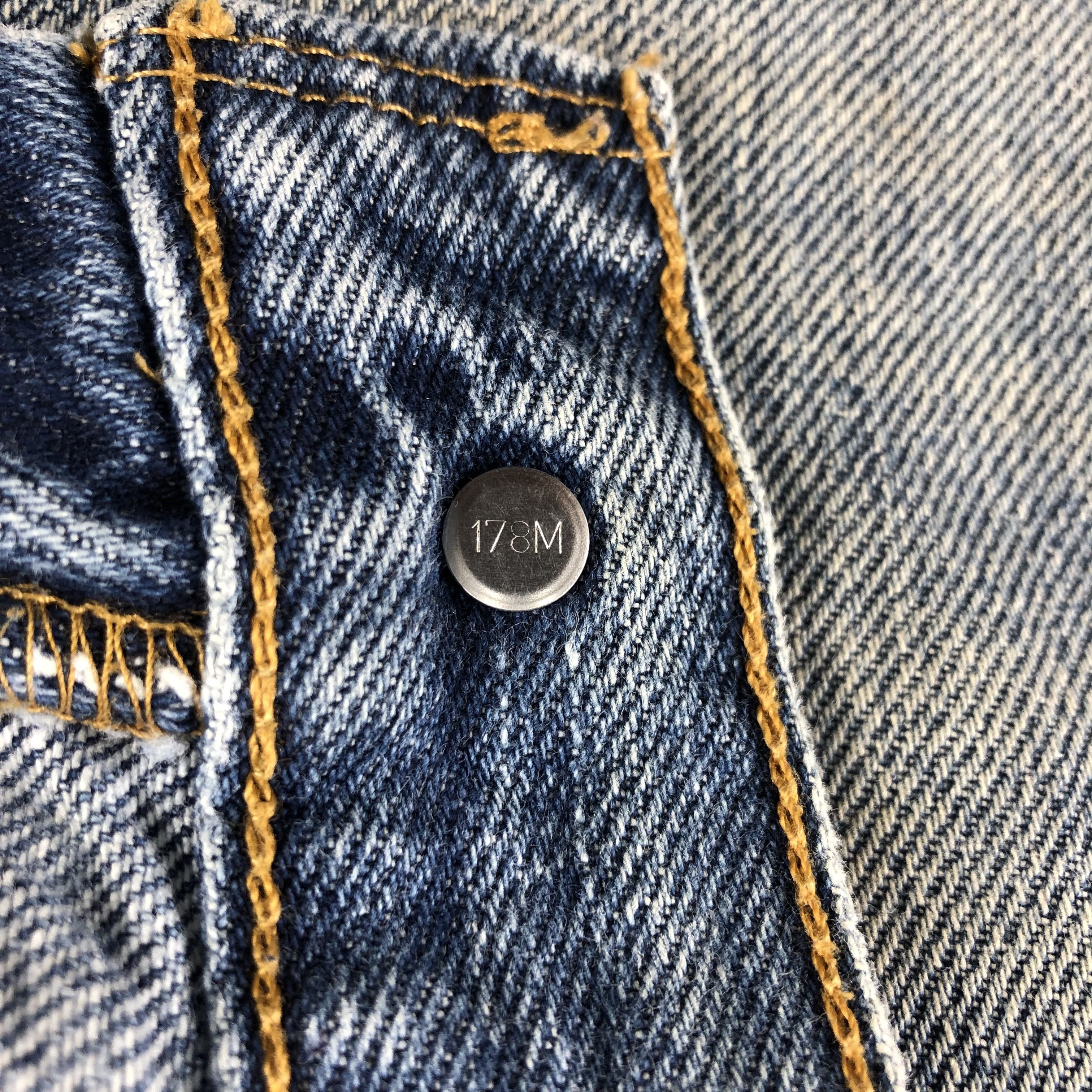 Levi's Vintage Levis 505 Jeans Dirty Wash Denim KJ1041 Size US 36 / EU 52 - 16 Thumbnail