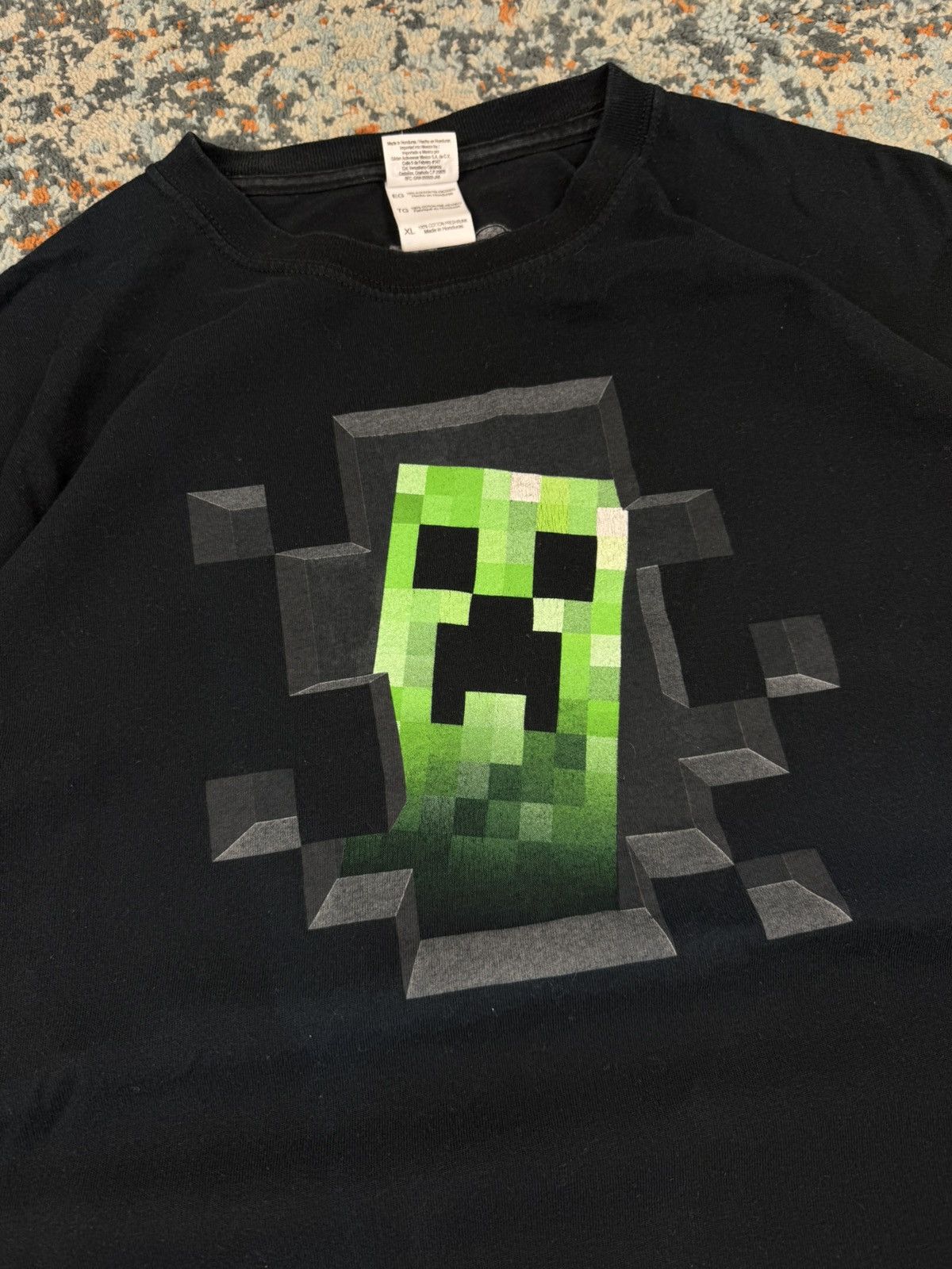 Vintage Vintage 00s Minecraft mojang creeper video game promo tee Size US XL / EU 56 / 4 - 4 Thumbnail