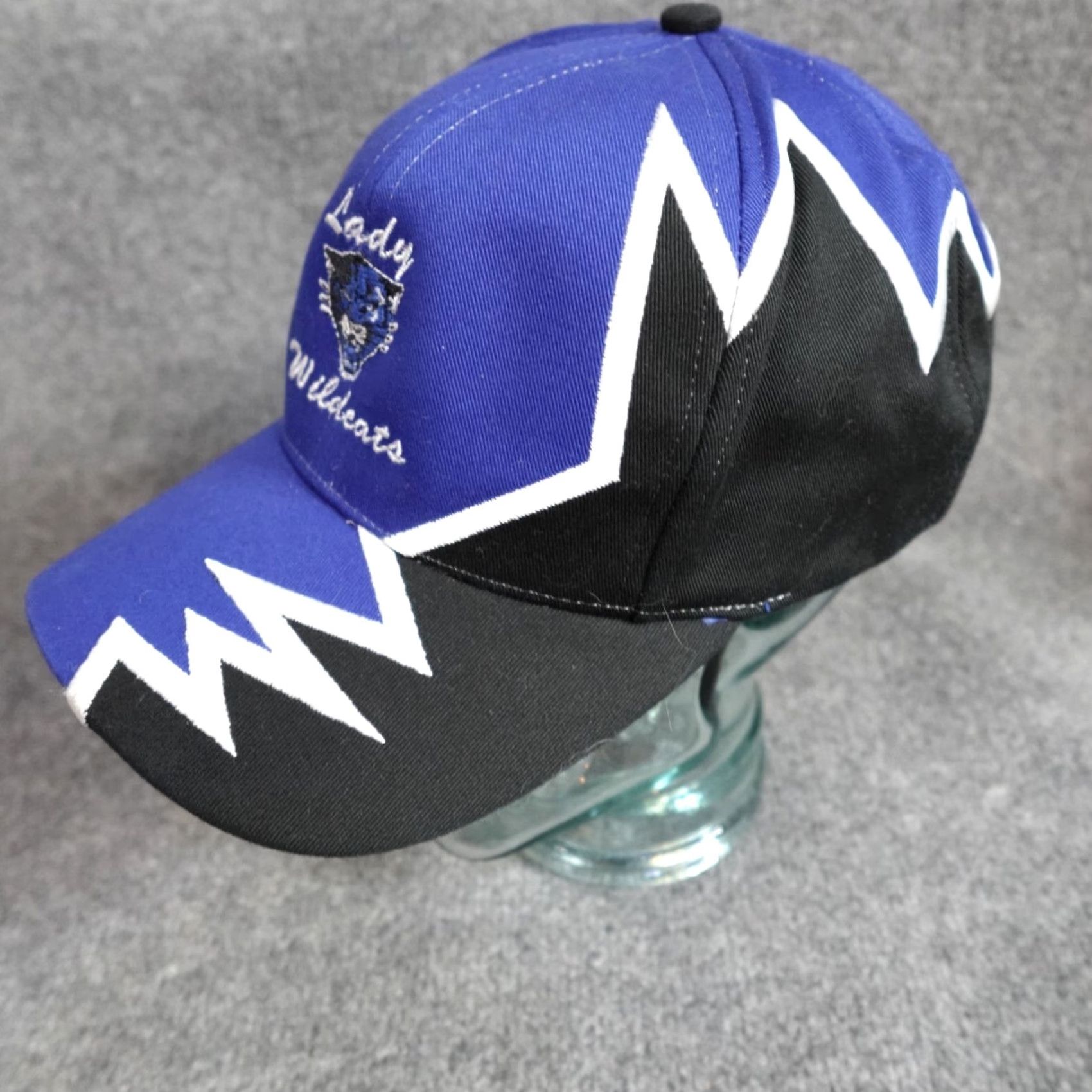 Starter VINTAGE Lady Wildcats Baseball Hat Blue Strapback Embroidered Adjustable Unisex Adults Starter Cap Size ONE SIZE - 2 Thumbnail