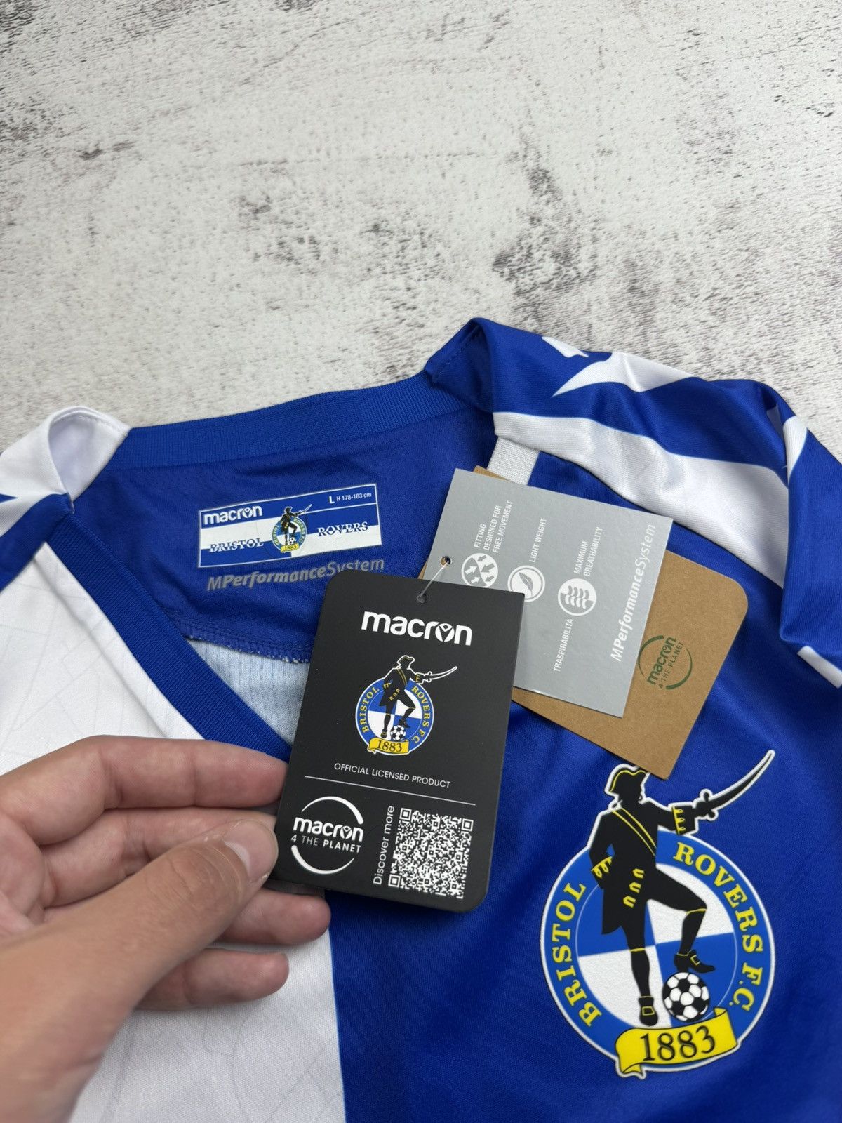 Macron NEW Bristol Rovers 2022/2023 Soccer Football Macron Men’s Large T Shirt Jersey Size US L / EU 52-54 / 3 - 10 Thumbnail