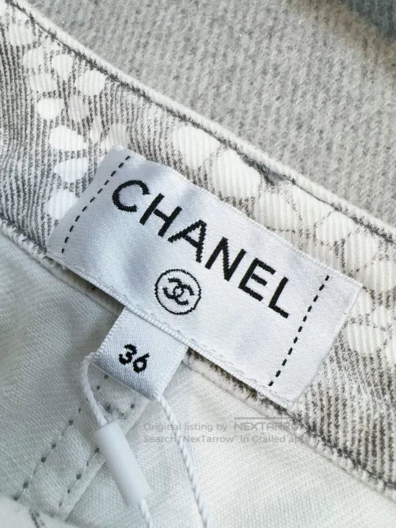 Chanel Chanel Beach series gray printed logo denim shorts Size 24" / US 00 / IT 34 - 6 Thumbnail