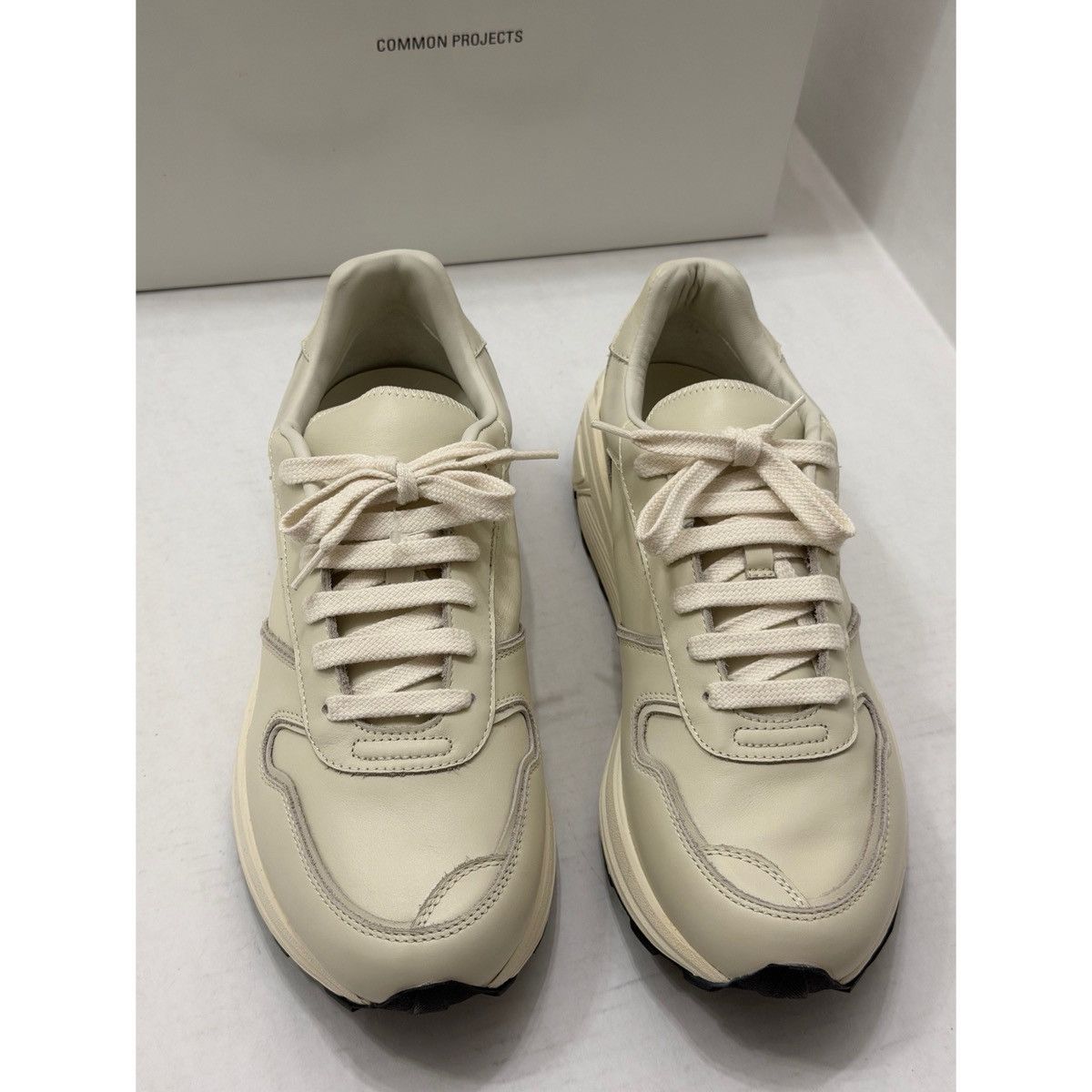 Common Projects COMMON PROJECTS PREMIUM RUNNER OFF WHITE SNEAKER Size US 9 / EU 42 - 4 Thumbnail