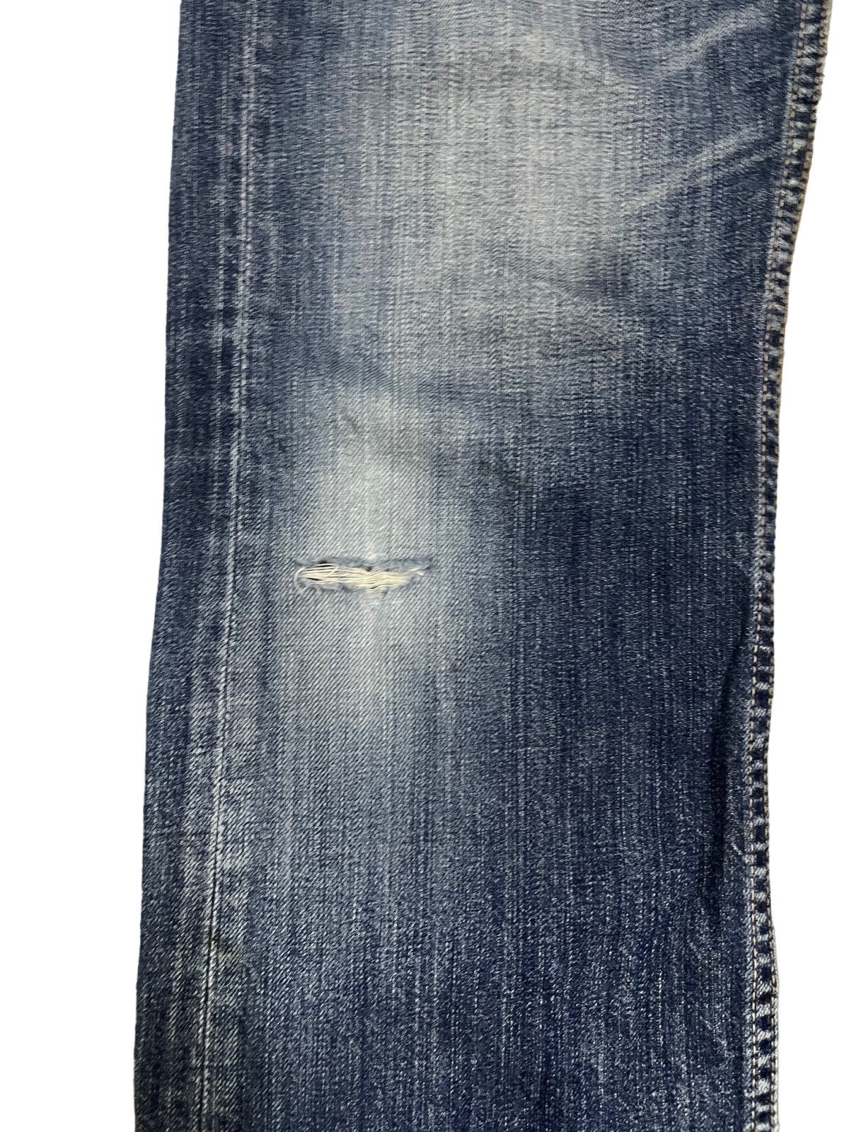Levi's Vintage Levi’s Buckle Denim Size US 33 - 2 Thumbnail
