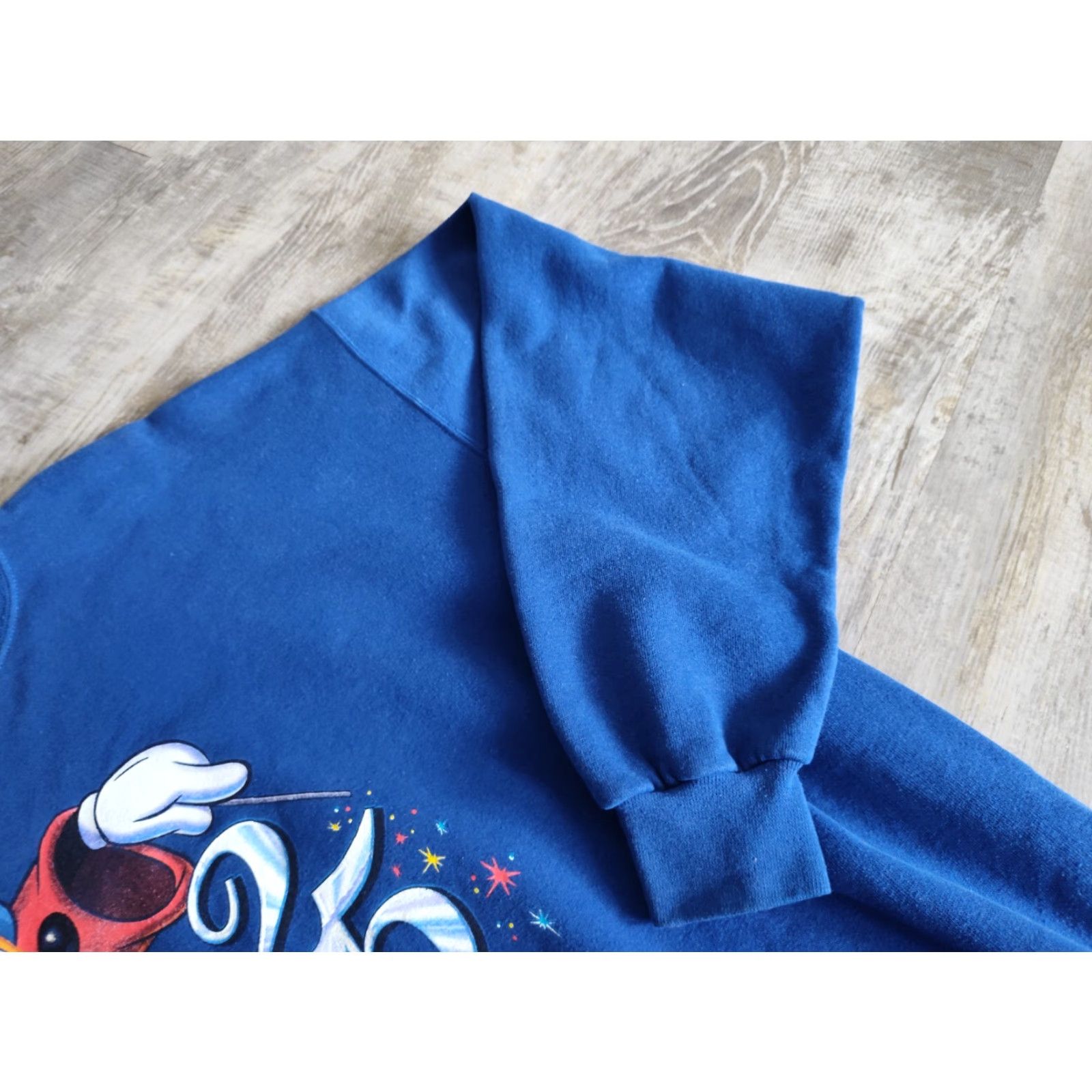 Disney VINTAGE Mickey Mouse Walt Disney World 25th Anniversary Sweatshirt XL Blue Disney Men Sweatshirt Graphic Print USA Size US XL / EU 56 / 4 - 4 Thumbnail