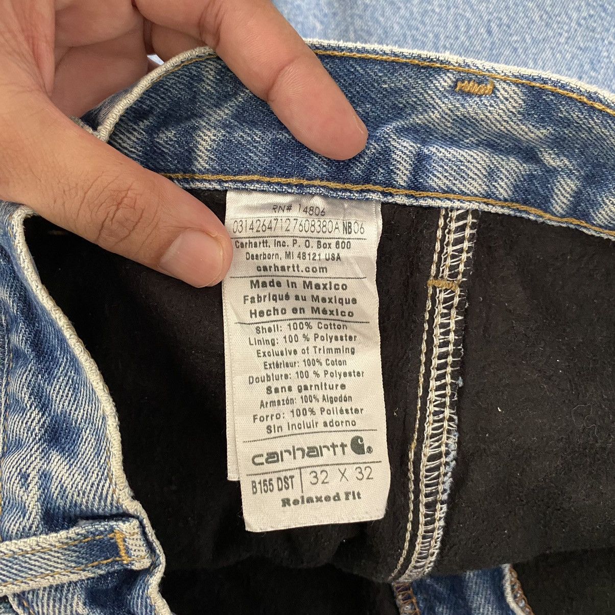 VTG Carhartt Blanket Lined Relaxed Fit Light Blue Jeans