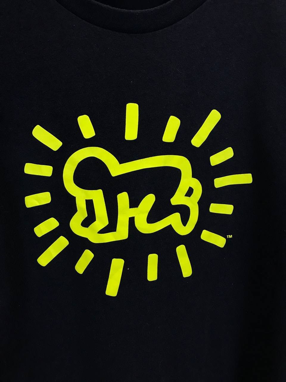 Designer × Keith Haring × Uniqlo Keith Haring x Uniqlo designer big logo tee Size US M / EU 48-50 / 2 - 3 Thumbnail