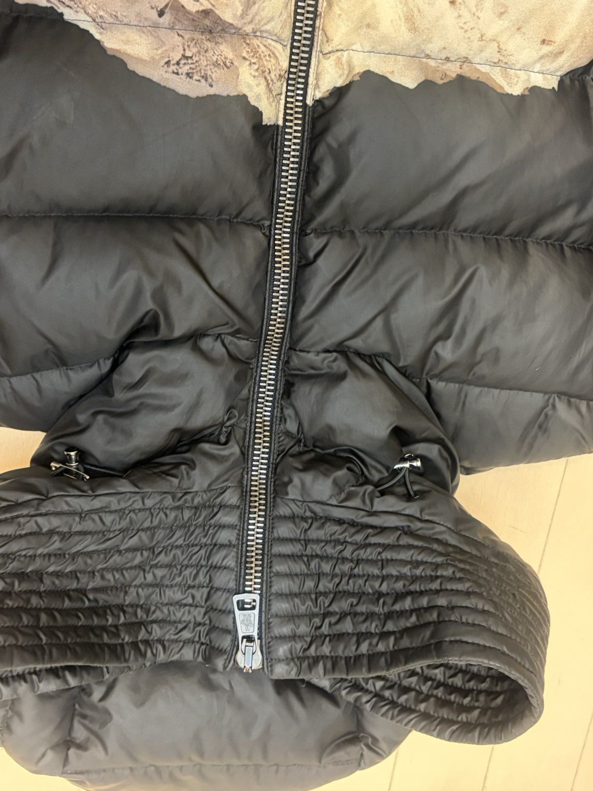 Moncler Rare Moncler Blackout Down Jacket Dan Holdsworth Size 1 Size US S / EU 44-46 / 1 - 22 Thumbnail
