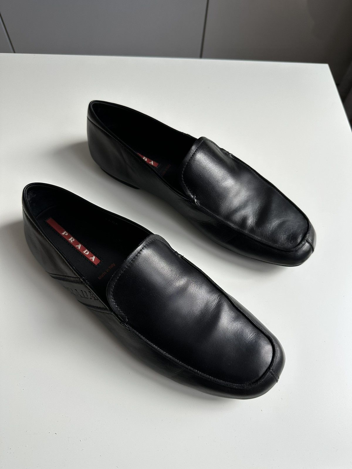 Prada Prada men FW 1999 squared toe loafers archive | Grailed