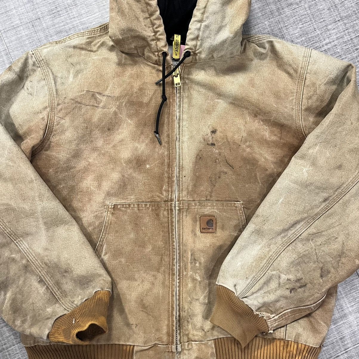 Carhartt × Carhartt Wip × Vintage VTG Faded and Thrashed Carhartt Hooded Jacket Size US L / EU 52-54 / 3 - 2 Thumbnail