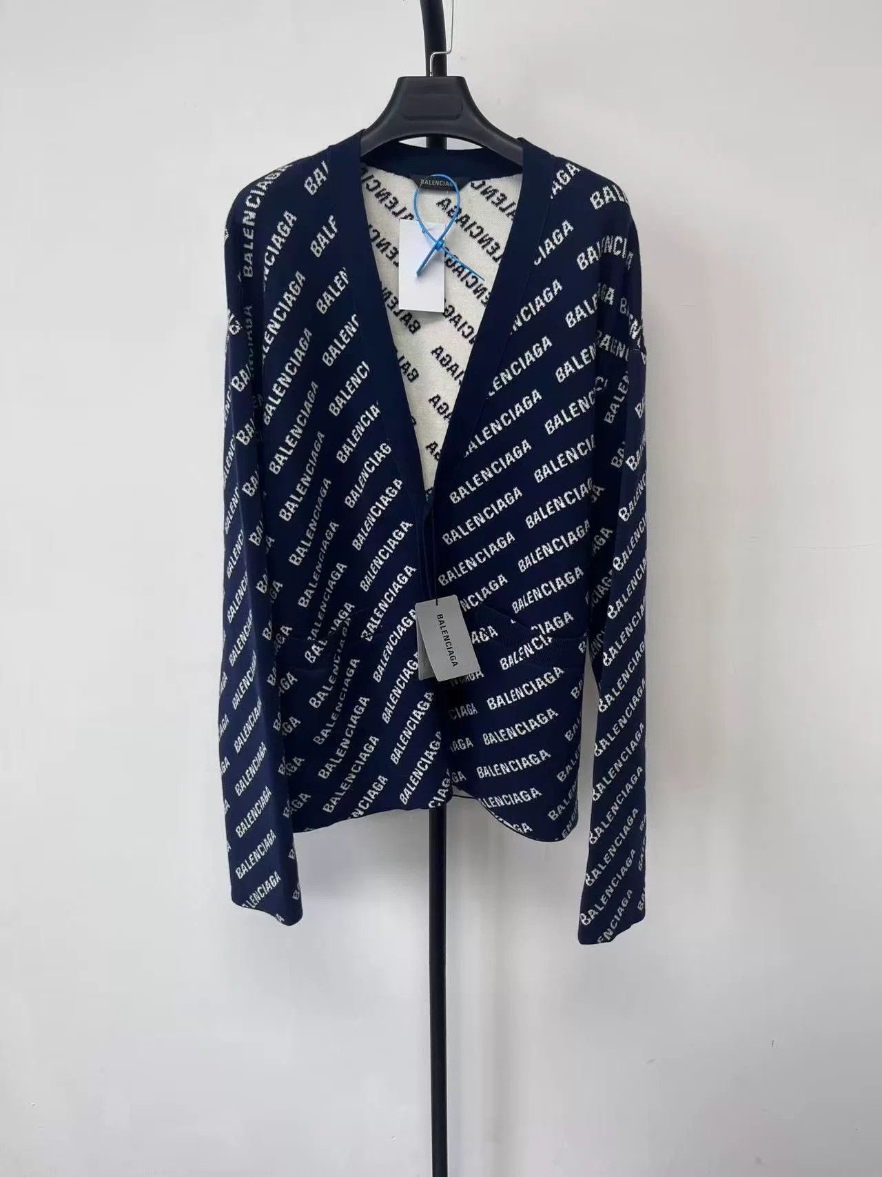 Balenciaga Balenciaga Navy Logo Knit Cardigan Size US M / EU 48-50 / 2 - 1 Thumbnail