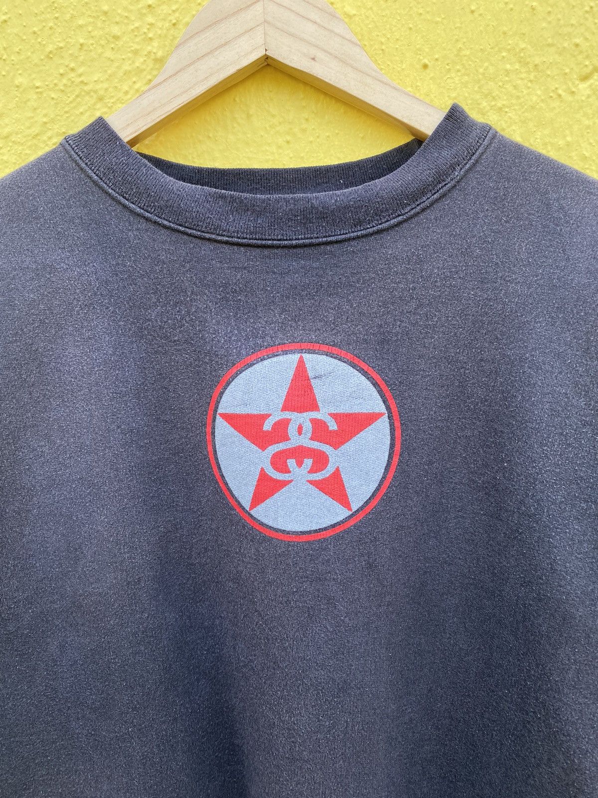 Stussy Vintage Stussy sunfaded big logo spell out sweatshirt Size US L / EU 52-54 / 3 - 11 Thumbnail