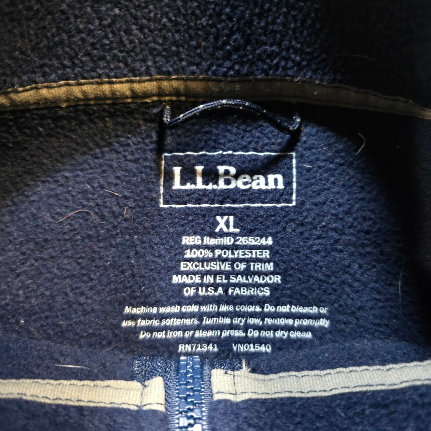 Vintage LL Bean Vest Mens XL Blue Full Zip Fleece Polartec Outdoors Hiking Casual Size US XL / EU 56 / 4 - 3 Thumbnail