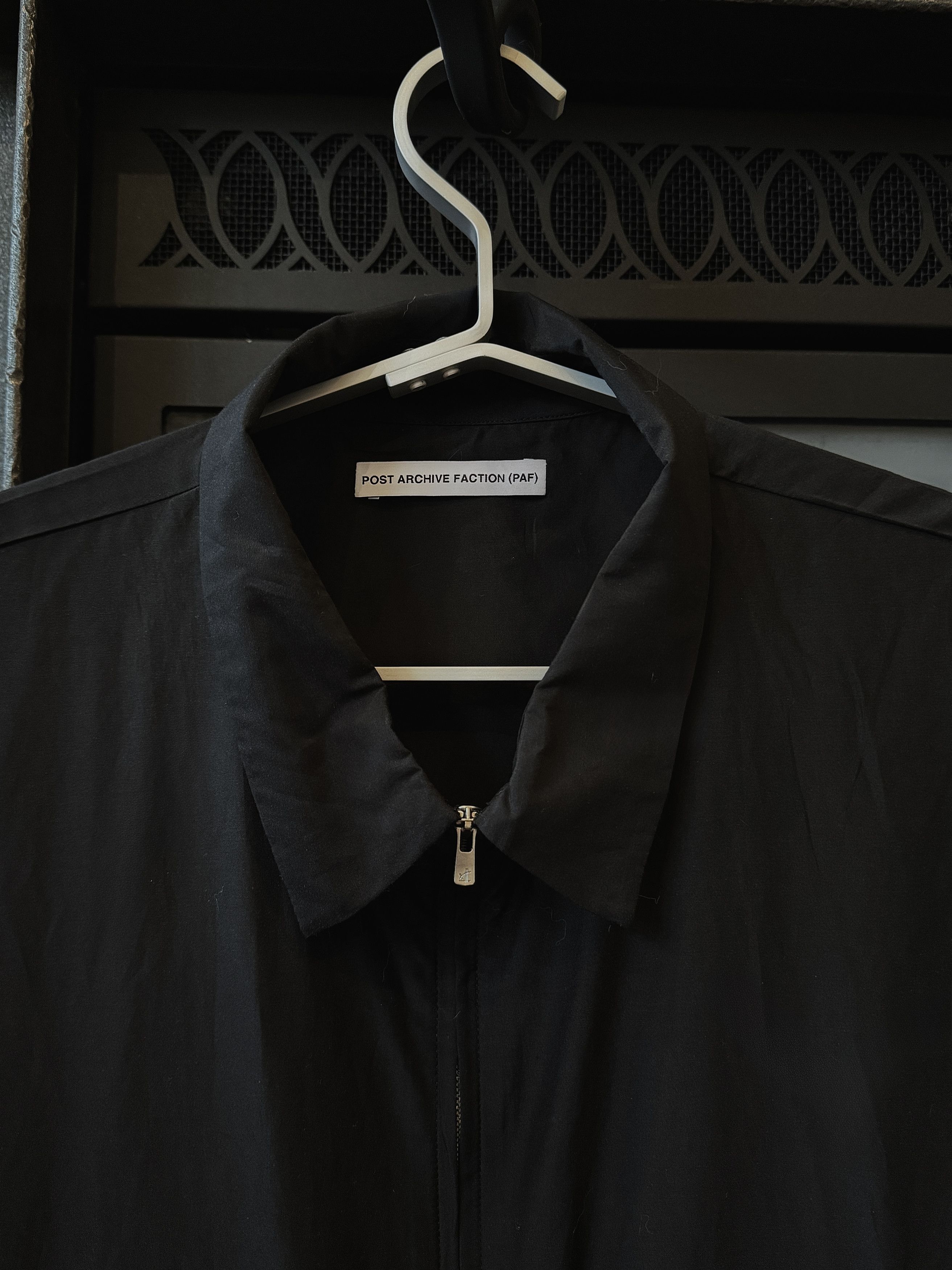 POST ARCHIVE FACTION (PAF) PAF 8.0 SILK Half Shirt Right Zip Front BRAND NEW Size US XL / EU 56 / 4 - 2 Thumbnail