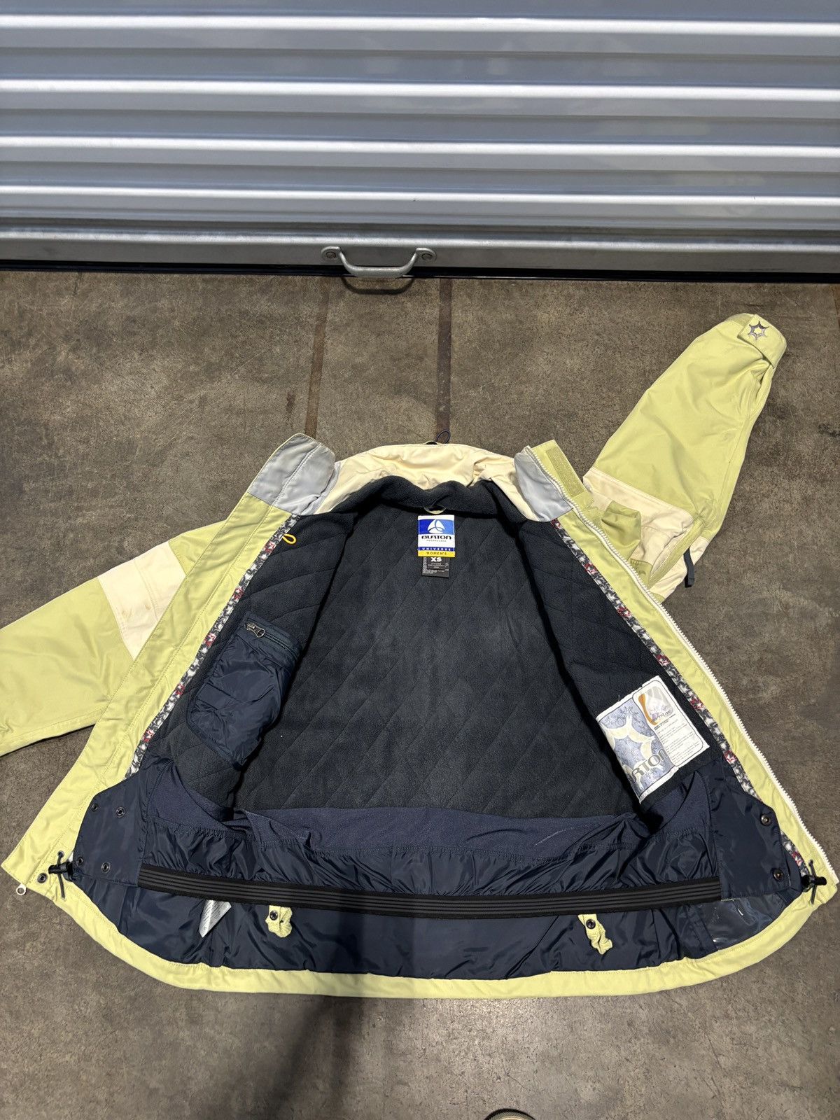 Burton Burton Snowboards universe women’s xs jacket Size XS / US 0-2 / IT 36-38 - 13 Thumbnail