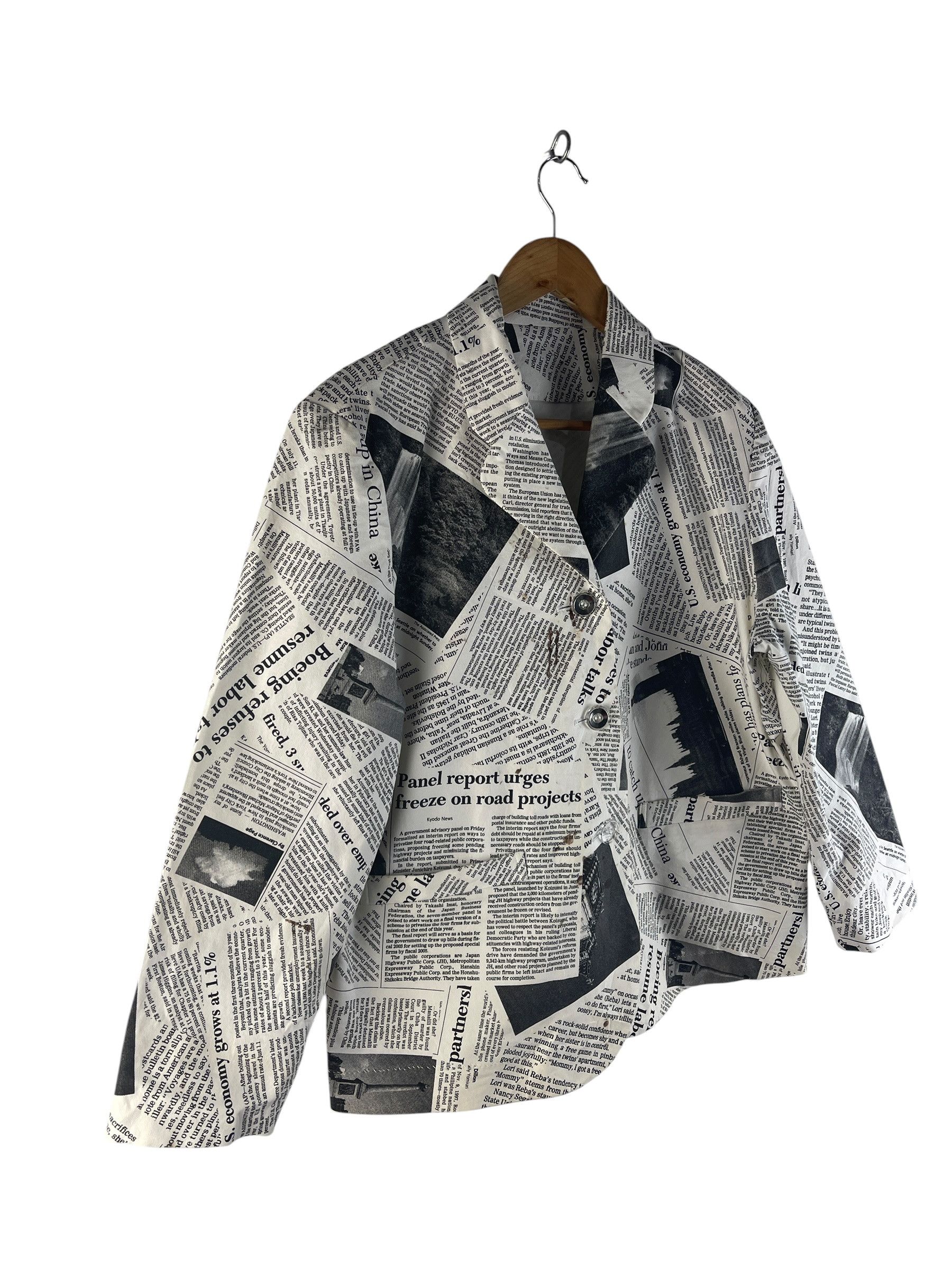 Japanese Brand Vintage Japanese Newspaper Print Collage Jacket Size US M / EU 48-50 / 2 - 5 Thumbnail