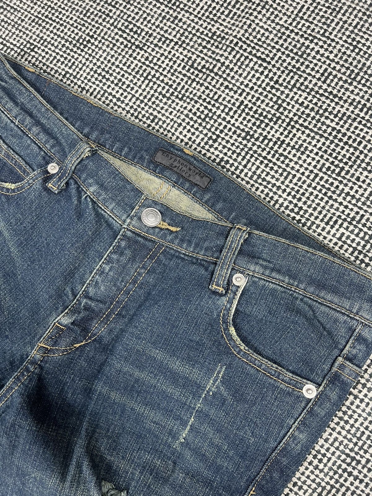 If Six Was Nine Enyphen World Gallery distressed jeans rare Japanese Size US 30 / EU 46 - 3 Thumbnail