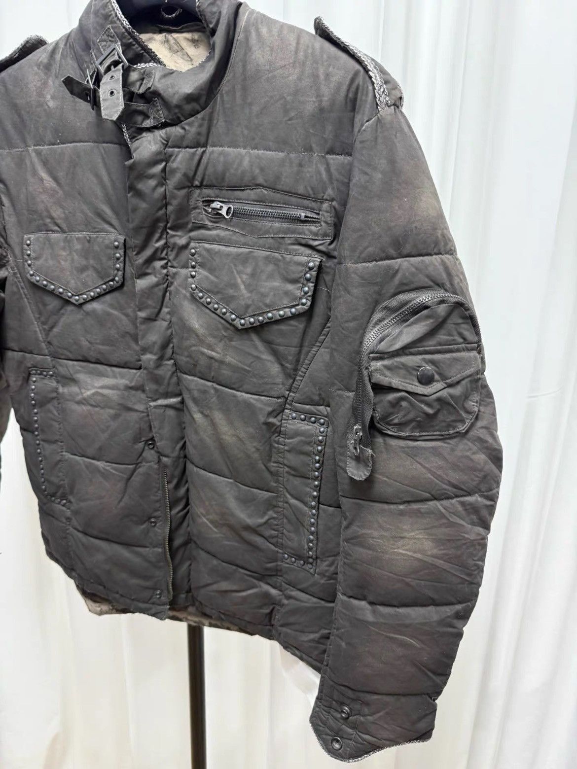 Dolce & Gabbana Dolce & Gabbana Dolce & Gabbana rivet Puffer Jacket-2506 Size US L / EU 52-54 / 3 - 2 Thumbnail