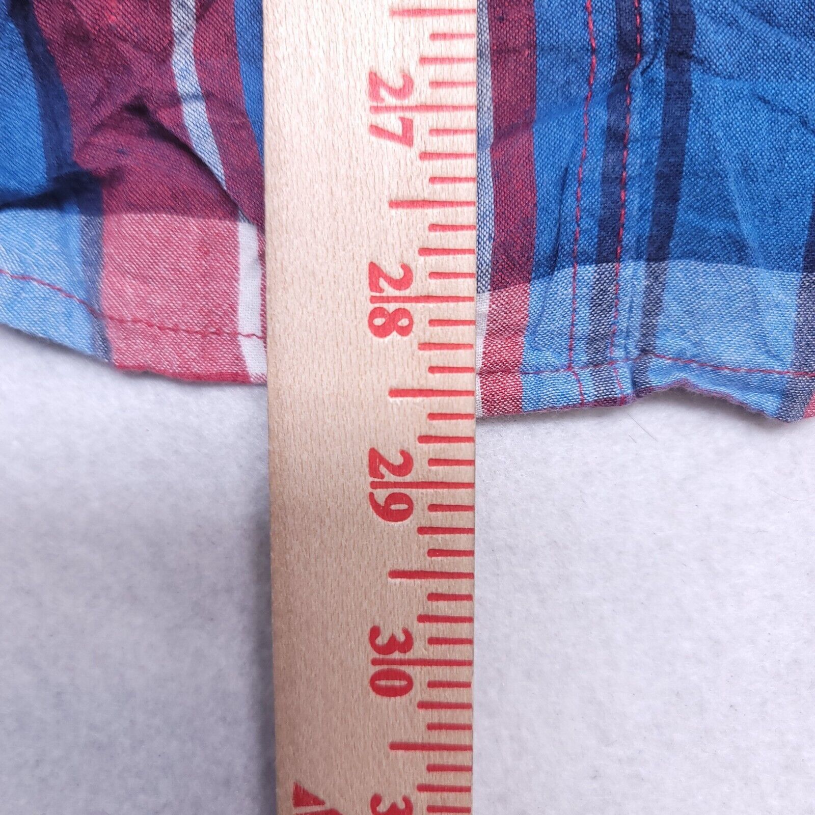 St. Johns Bay St Johns Bay Tartan Flannel Button Up Shirt Mens Size M Red Size US M / EU 48-50 / 2 - 7 Thumbnail