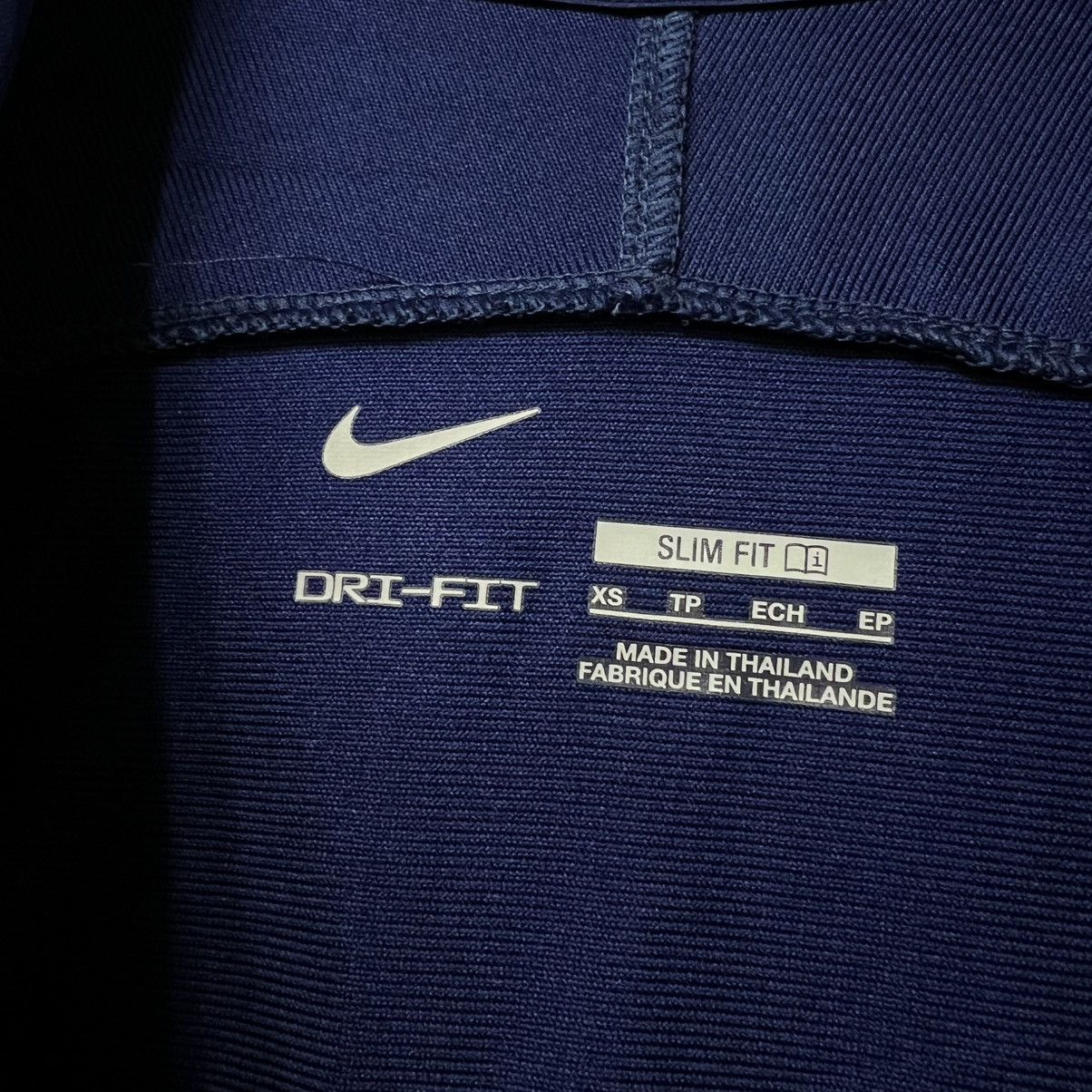 Nike F.C Barcelona Nike Dri Fit Hoodie men’s Y2K soccer Size US XS / EU 42 / 0 - 12 Thumbnail