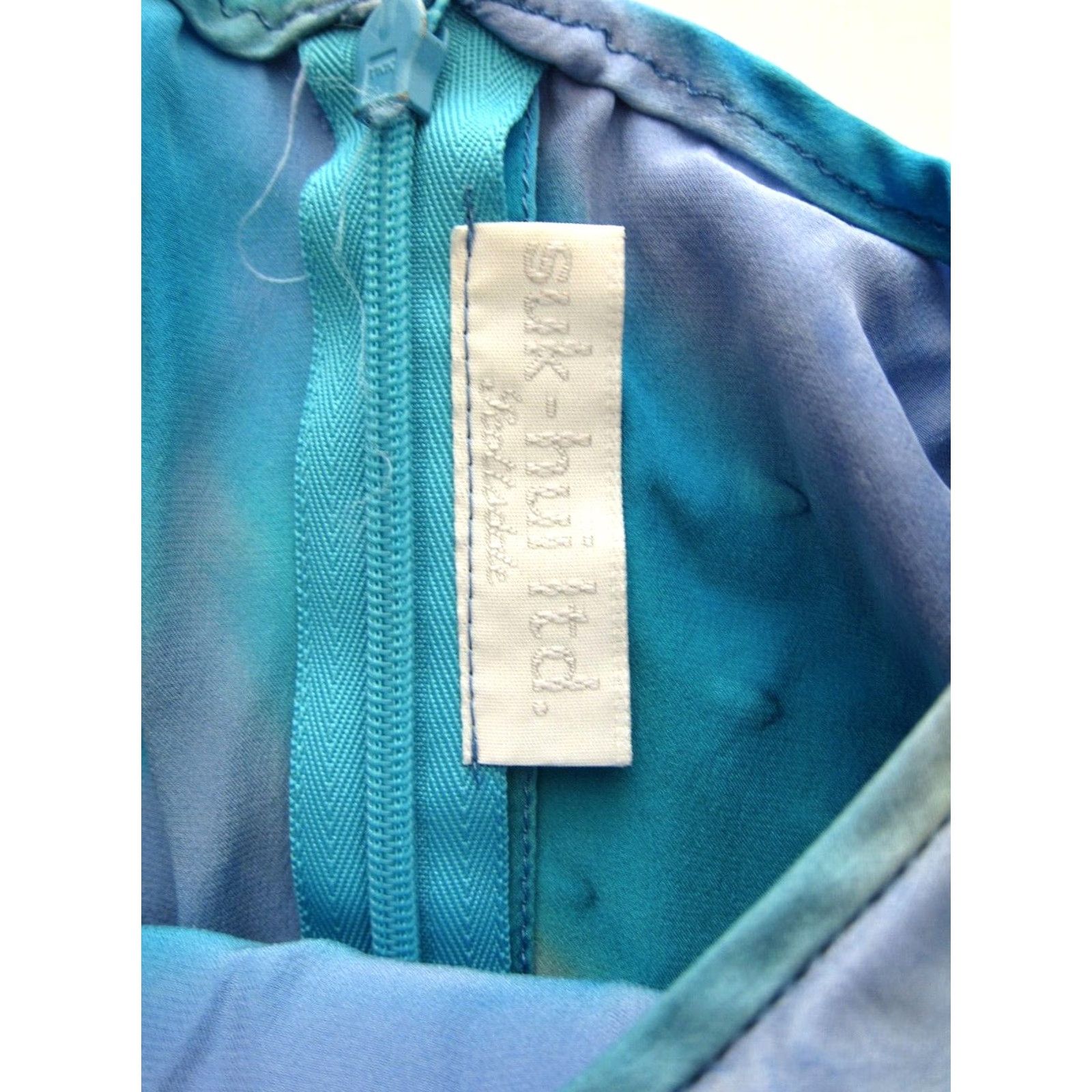 Vintage VINTAGE Suk-Hui Ltd. Scottsdale Blouse Shirt Silk Blue Tie Dye Long Sleeve M-L Women Size M / US 6-8 / IT 42-44 - 4 Thumbnail