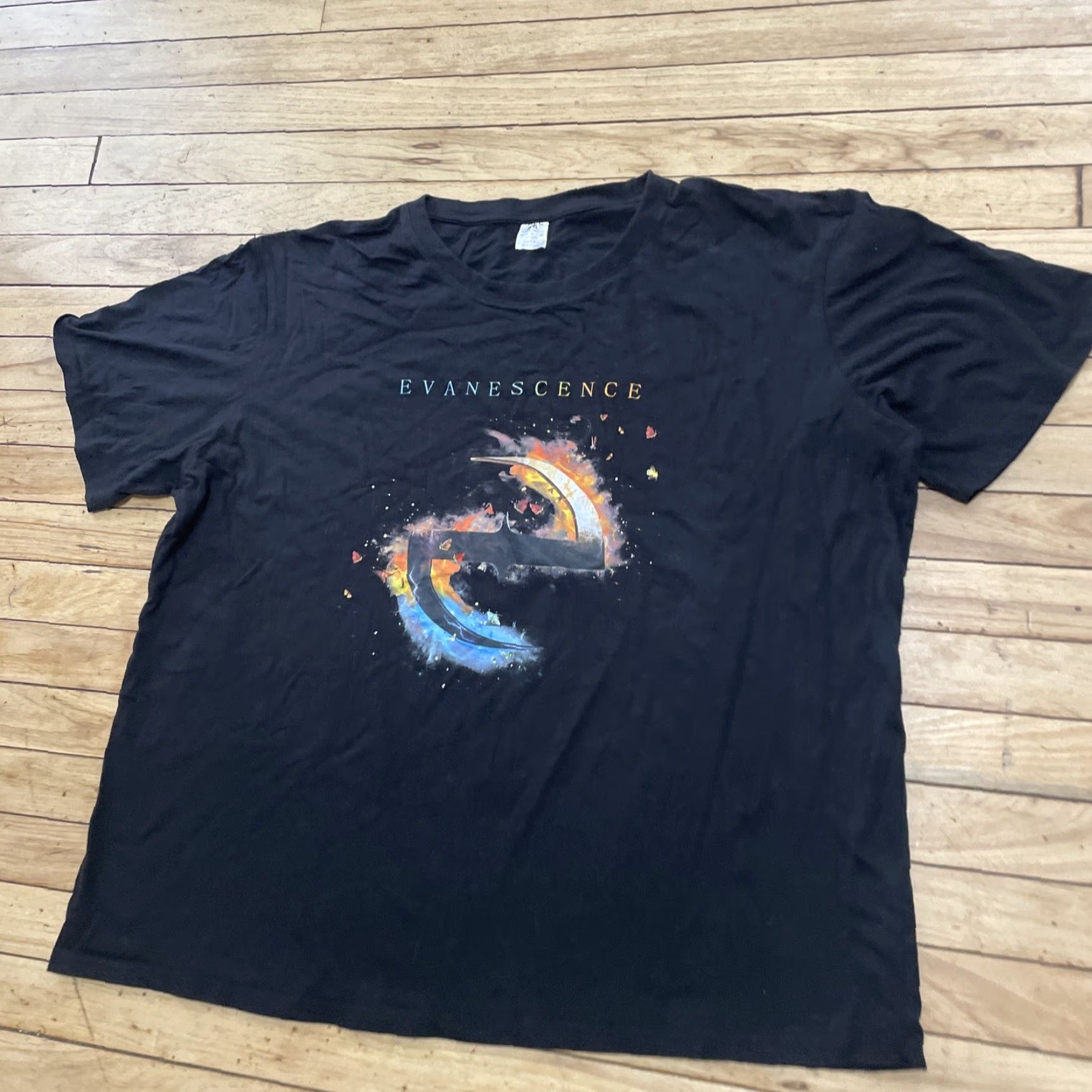 Vintage Evanescence Shirt Music Graphic Tee Adult 5XL Black Y2K Alternative Indie Rock Shirt Men 5XL Evanescence Music Graphic Tee Size US XXL / EU 58 / 5 - 3 Thumbnail