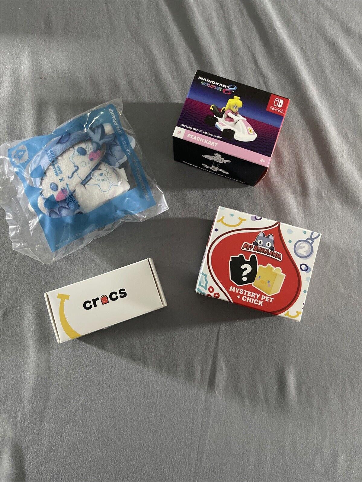 Designer LOT OF 4 McDonald’s TOYSCinnamon Roll Size ONE SIZE - 1 Thumbnail