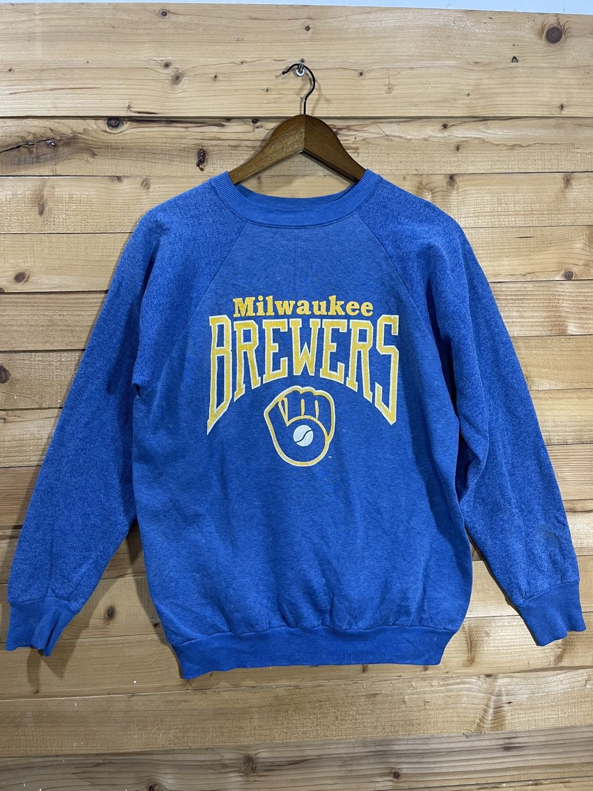 Vintage Vintage milwaukee brewers distressed sweatshirt Size US M / EU 48-50 / 2 - 1 Thumbnail