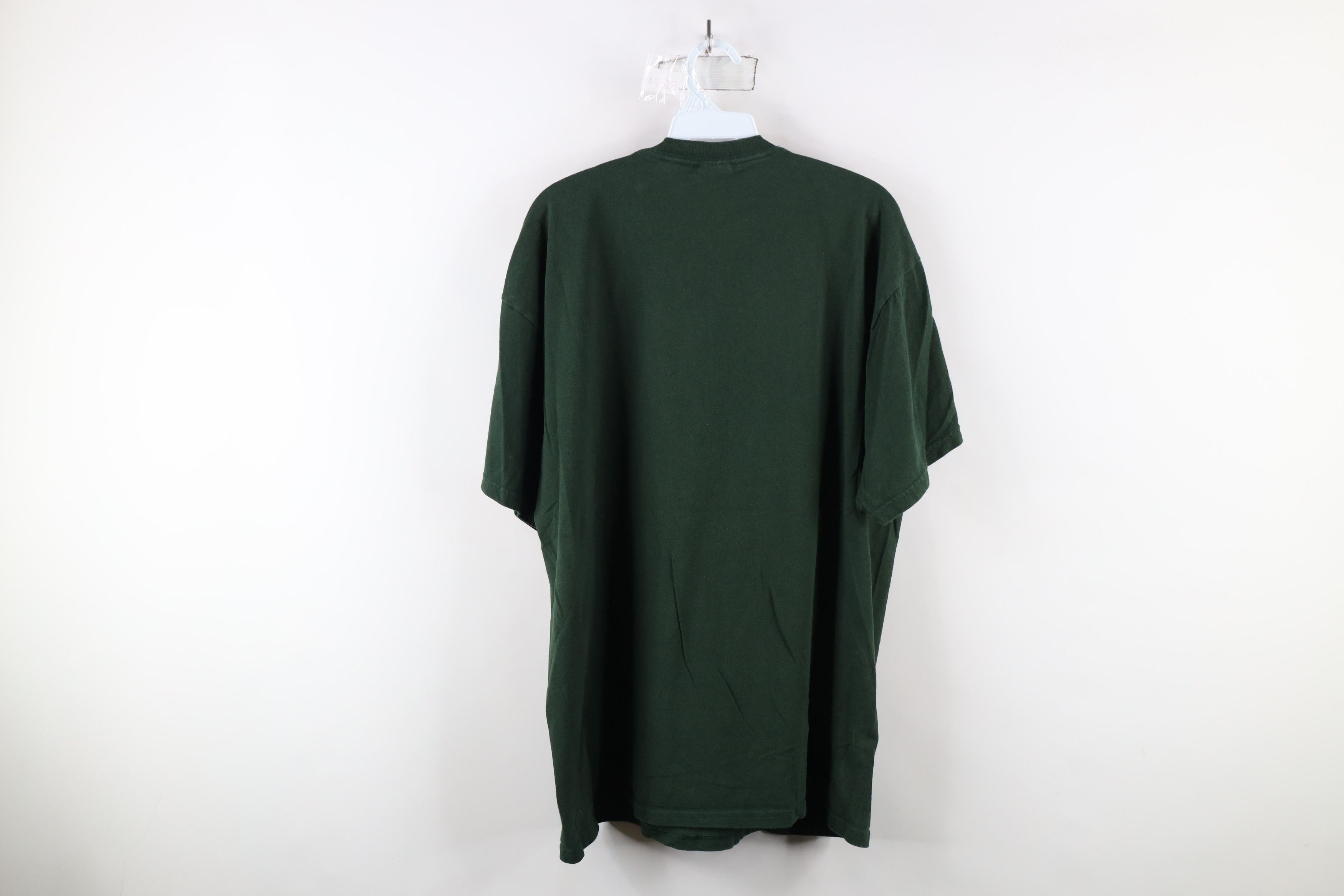 Vintage Vintage 90s Ford Motor Company Out Deer Buck T-Shirt Green Size US XL / EU 56 / 4 - 9 Thumbnail