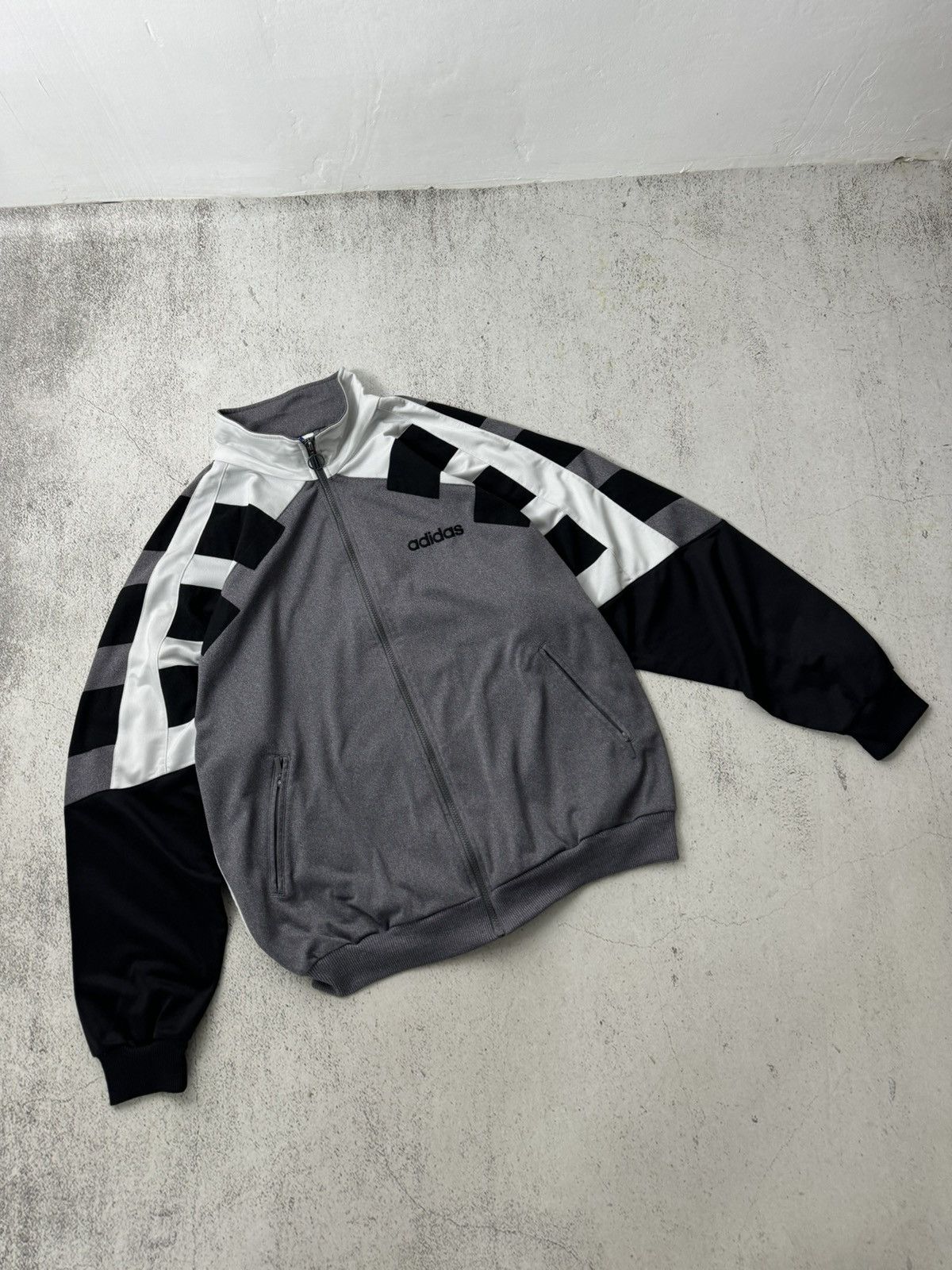 Adidas × Vintage Adidas Vintage Retro Track Suit Size US L / EU 52-54 / 3 - 8 Thumbnail