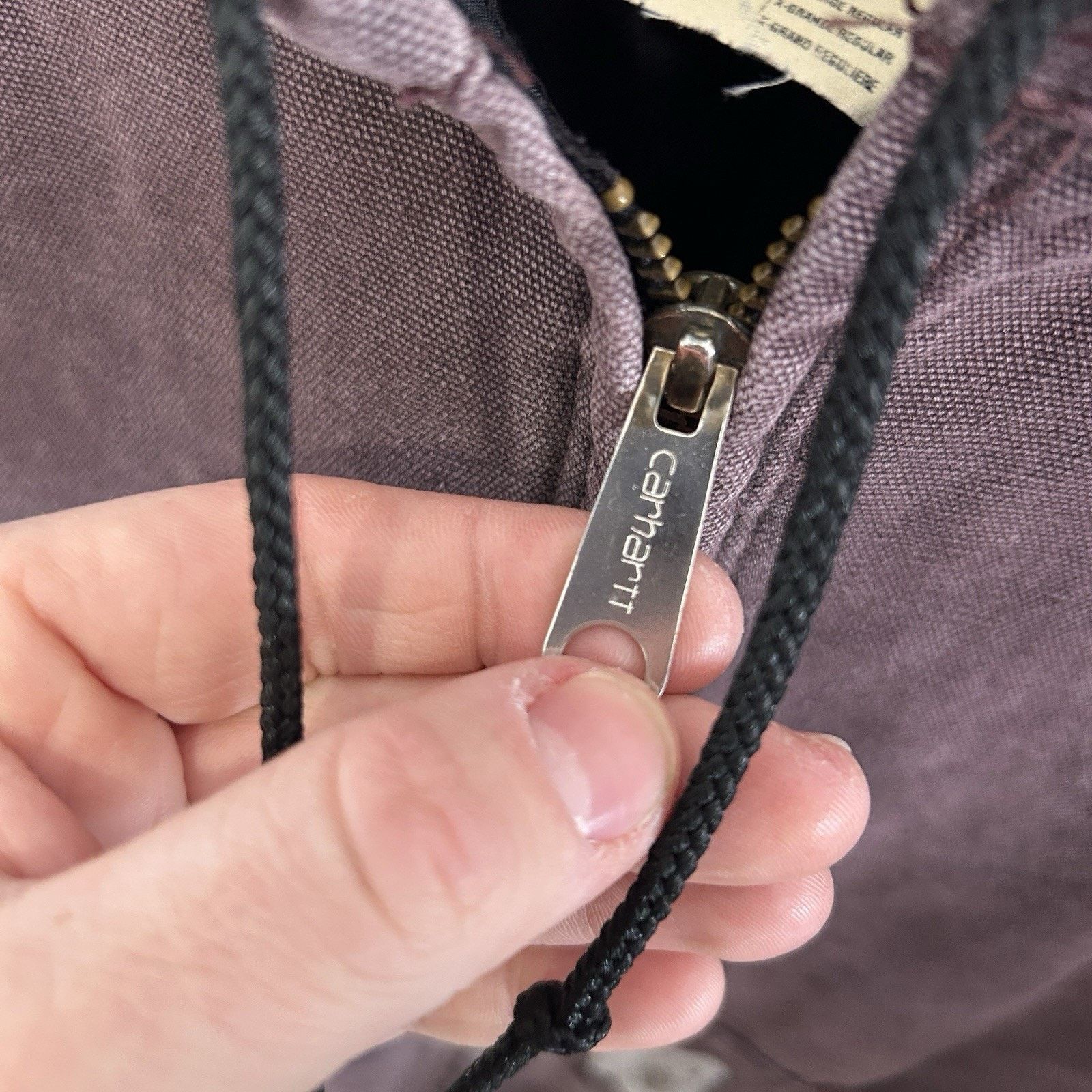 Carhartt Vintage Carhartt Quilted Hooded Jacket “Burgundy/Wine” J06 Size US XL / EU 56 / 4 - 13 Thumbnail