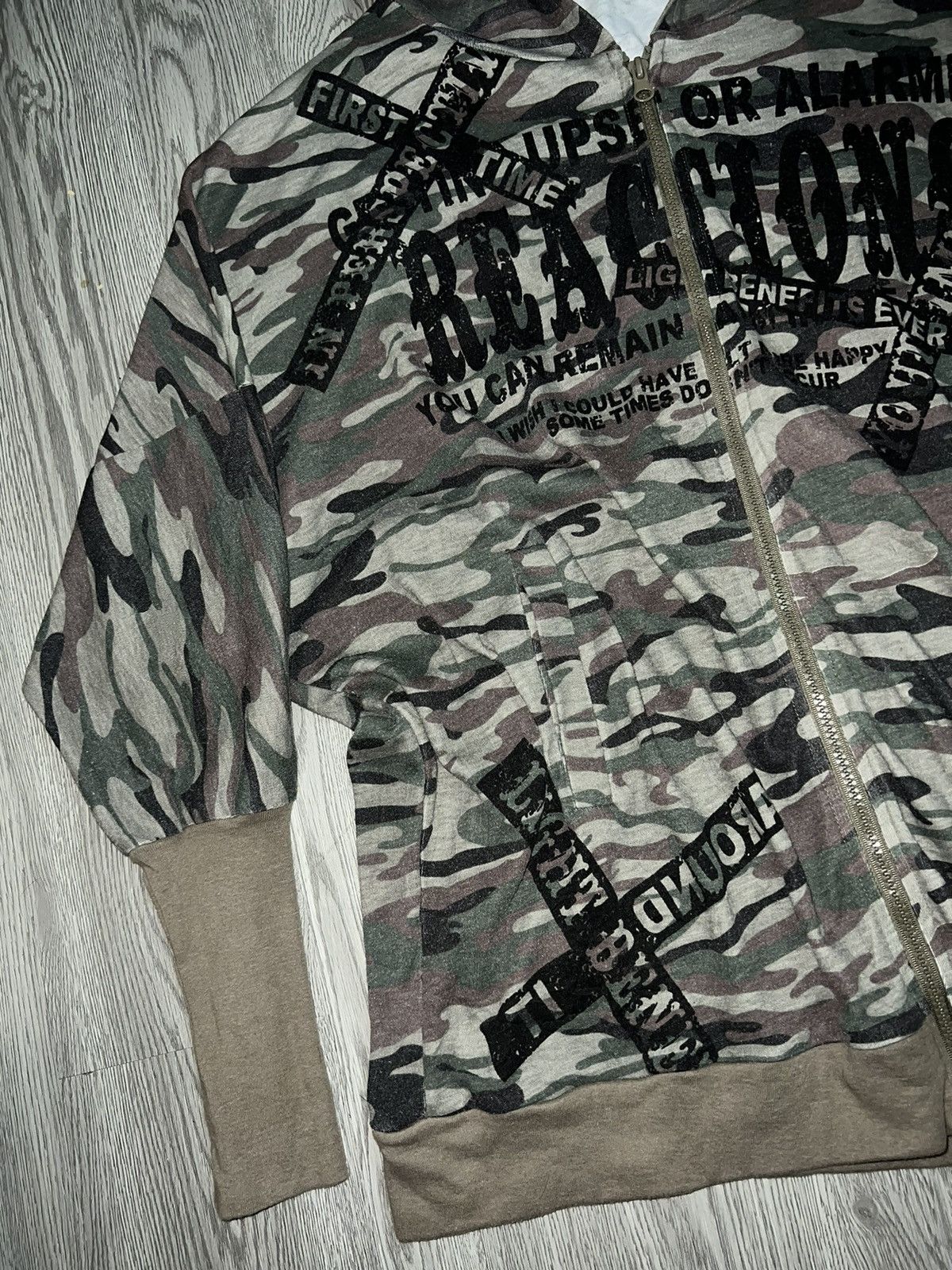 Japanese Brand Punk hoodie zip camo print skull logo Size US M / EU 48-50 / 2 - 6 Thumbnail