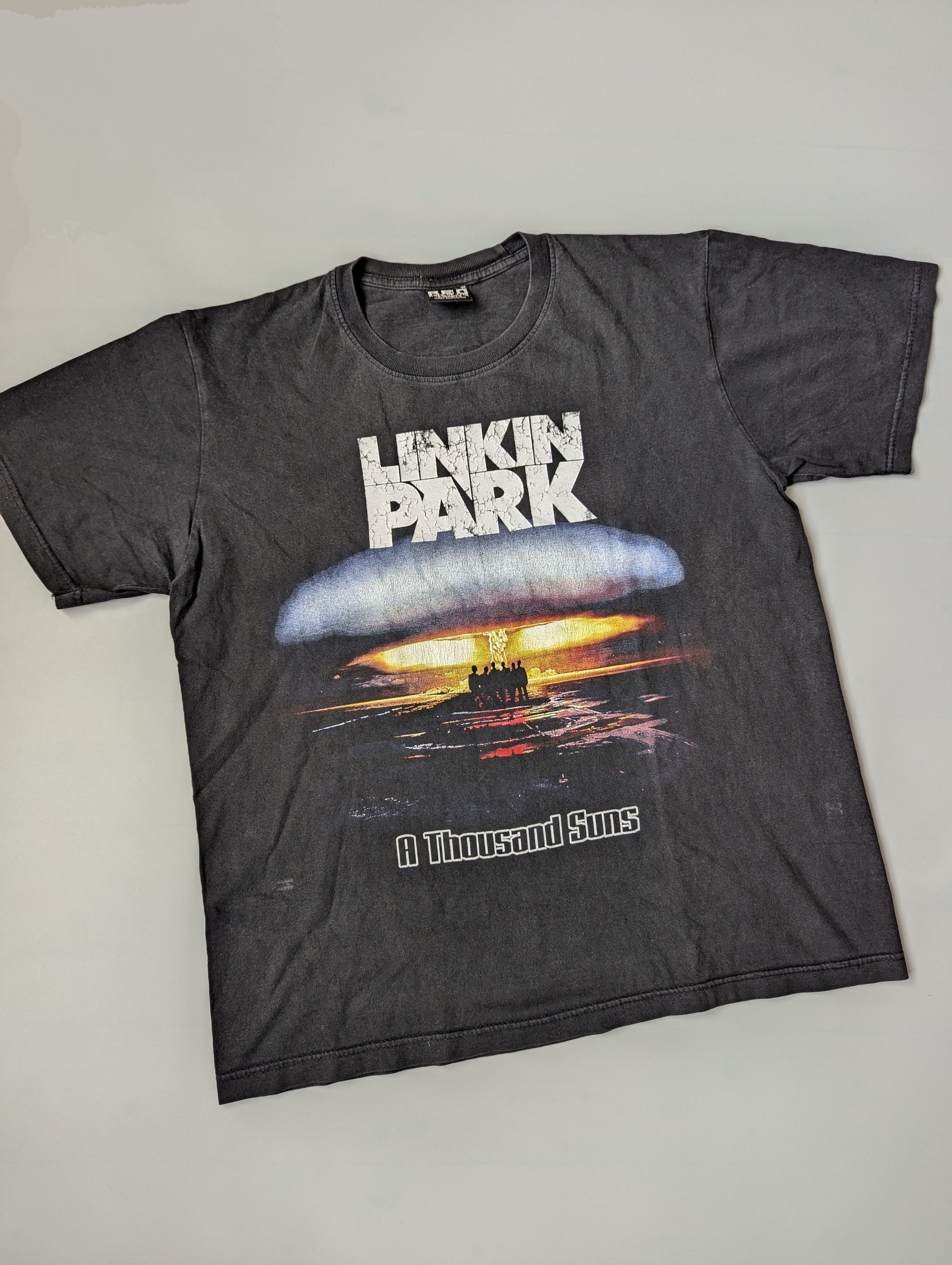 Linkin Park '1000 Suns' Black T shirt Size M-L