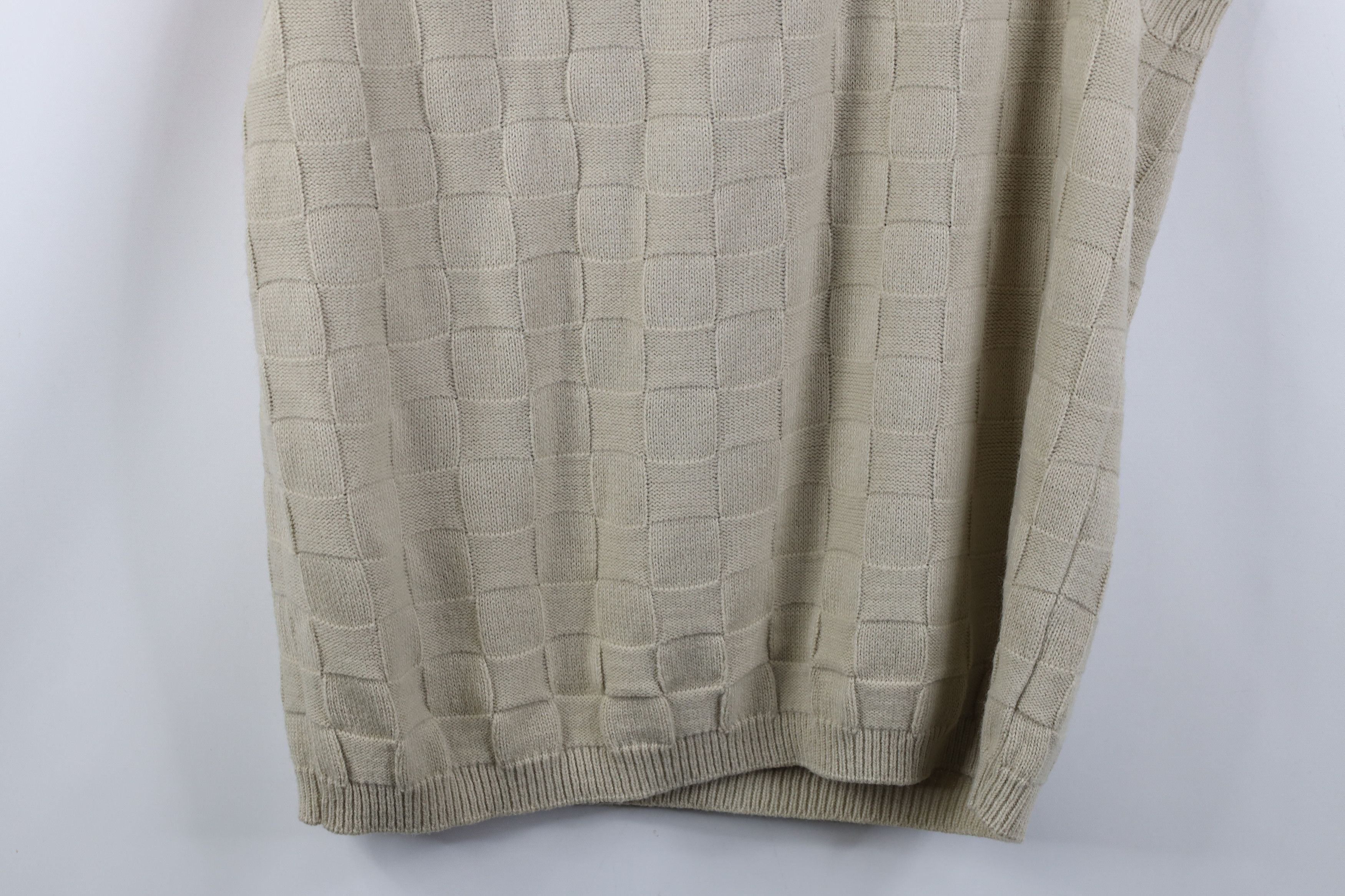Vintage Vintage 90s Streetwear Cross Weave Knit Sweater Vest Size US L / EU 52-54 / 3 - 9 Thumbnail
