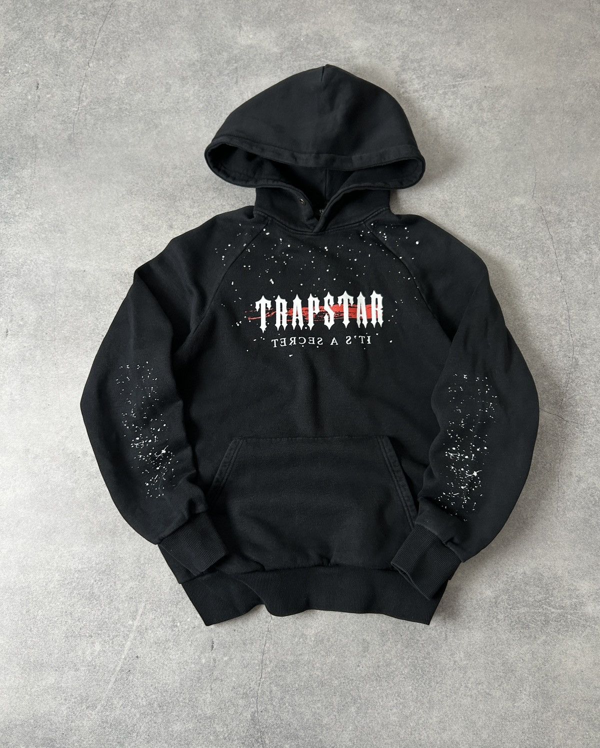 Trapstar London Trapstar London big logo hoodies paint mens Size US S / EU 44-46 / 1 - 1 Thumbnail