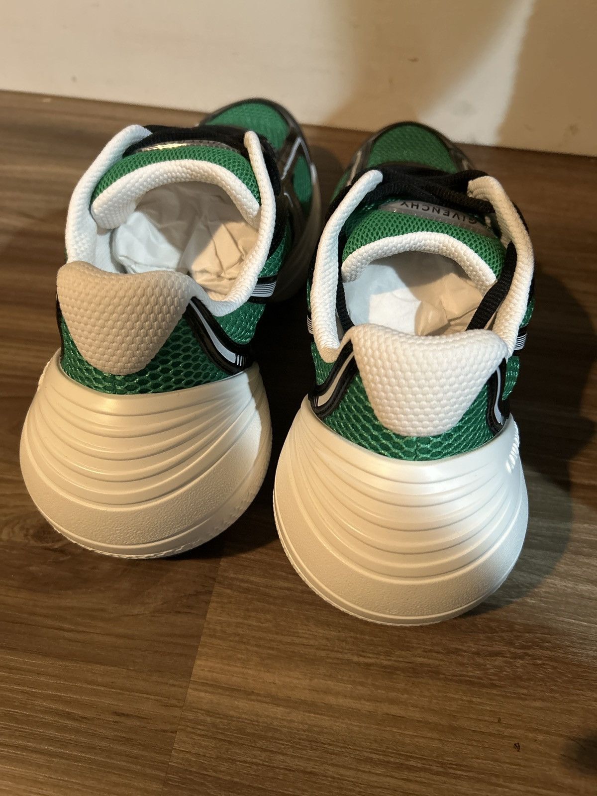 Givenchy Givenchy TK-MX Runner SIZE 44 EU US MENS 11 Size US 11 / EU 44 - 5 Thumbnail