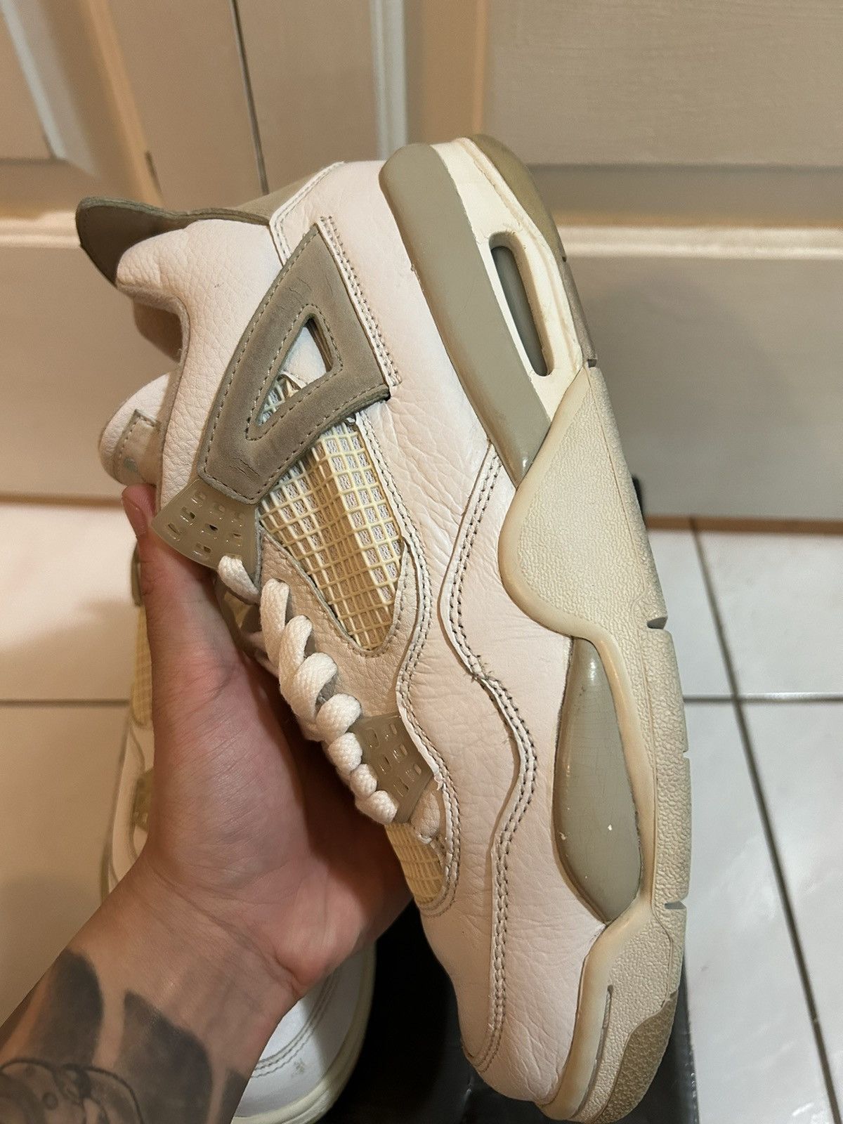 Nike RARE Jordan 4 2006 Sand 9W Size US 7.5 / EU 40-41 - 7 Thumbnail