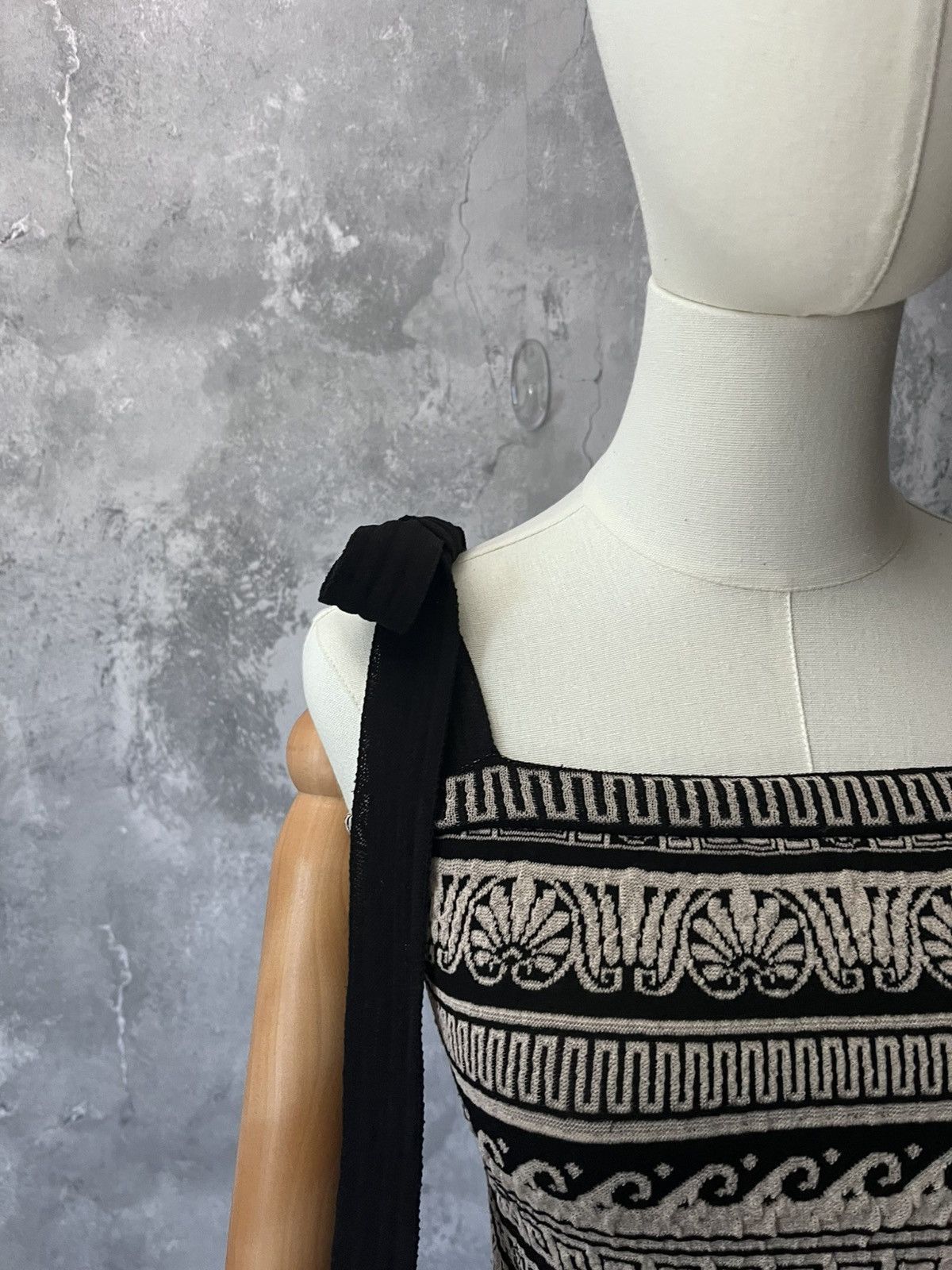 Chanel Chanel 2018 Cruise by Karl Lagerfeld paper dress Size S / US 4 / IT 40 - 4 Thumbnail