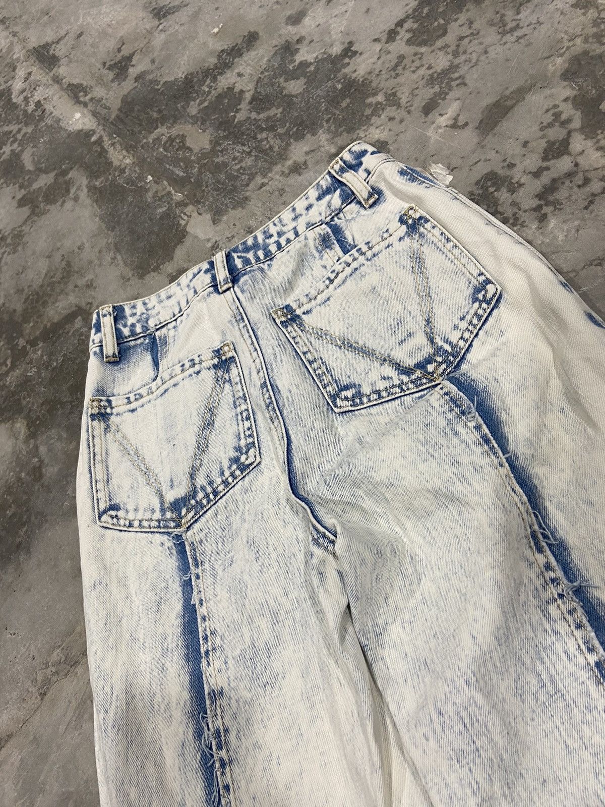 If Six Was Nine Vanda Flare Jeans Lightwash Size 25" / US 0 / IT 36 - 9 Thumbnail