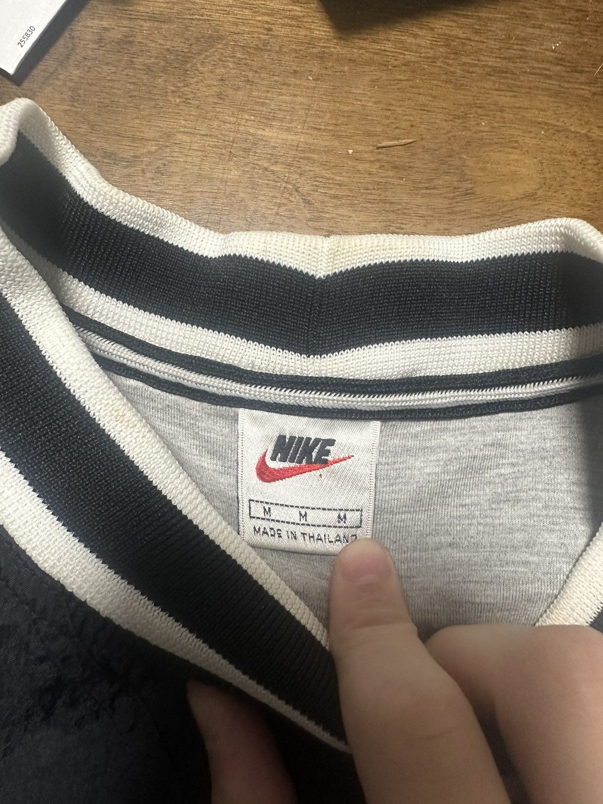 Vintage Rare Vintage Nike nylon jacket Size US M / EU 48-50 / 2 - 2 Thumbnail