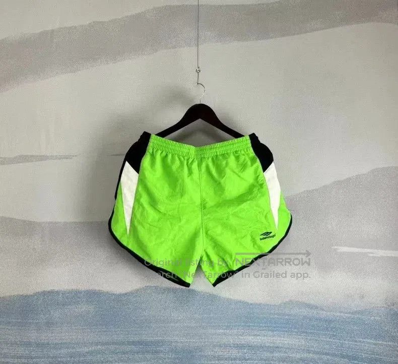 Balenciaga Balenciaga Green Side Stripe 3B Shorts. Size US 29 - 1 Thumbnail