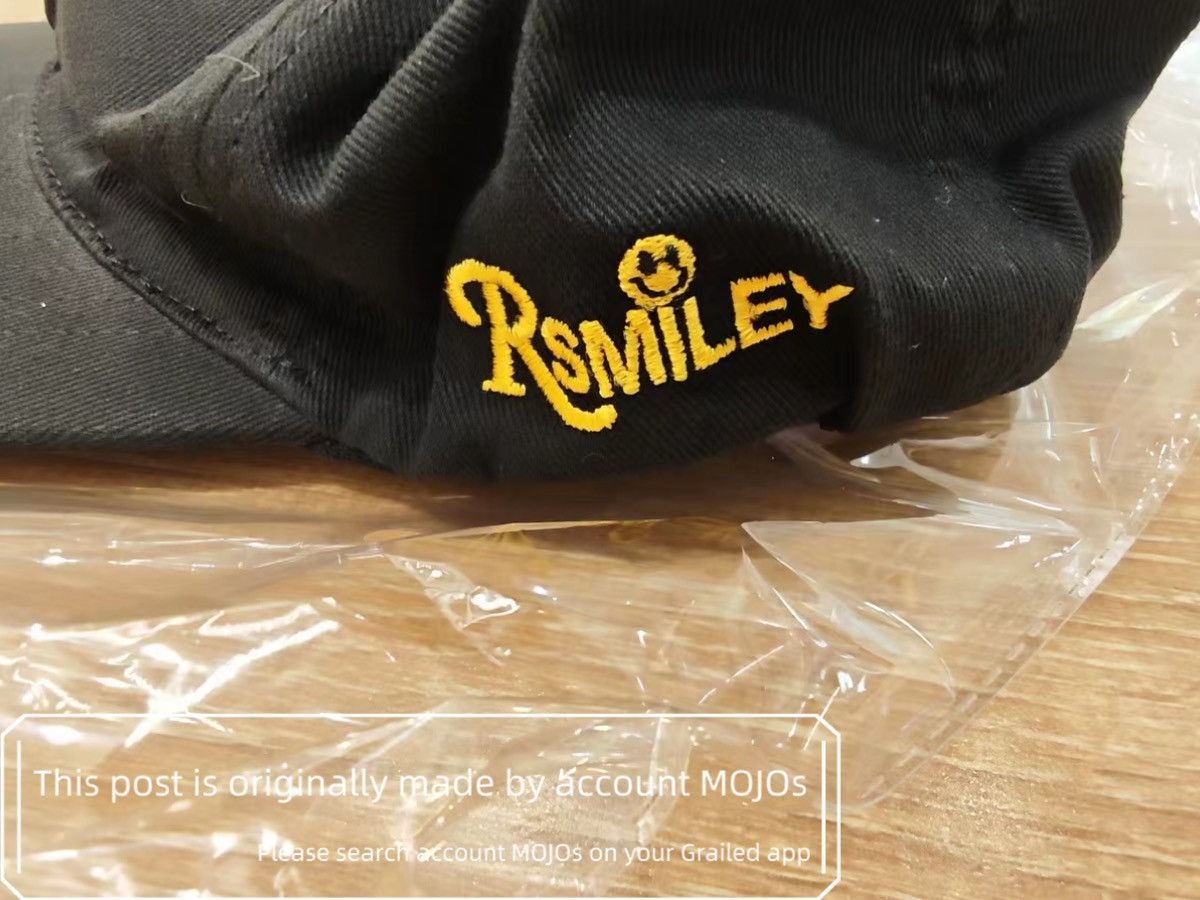 Raf Simons Raf Simons x Smiley RS Hat mojos1233503 Size ONE SIZE - 2 Thumbnail