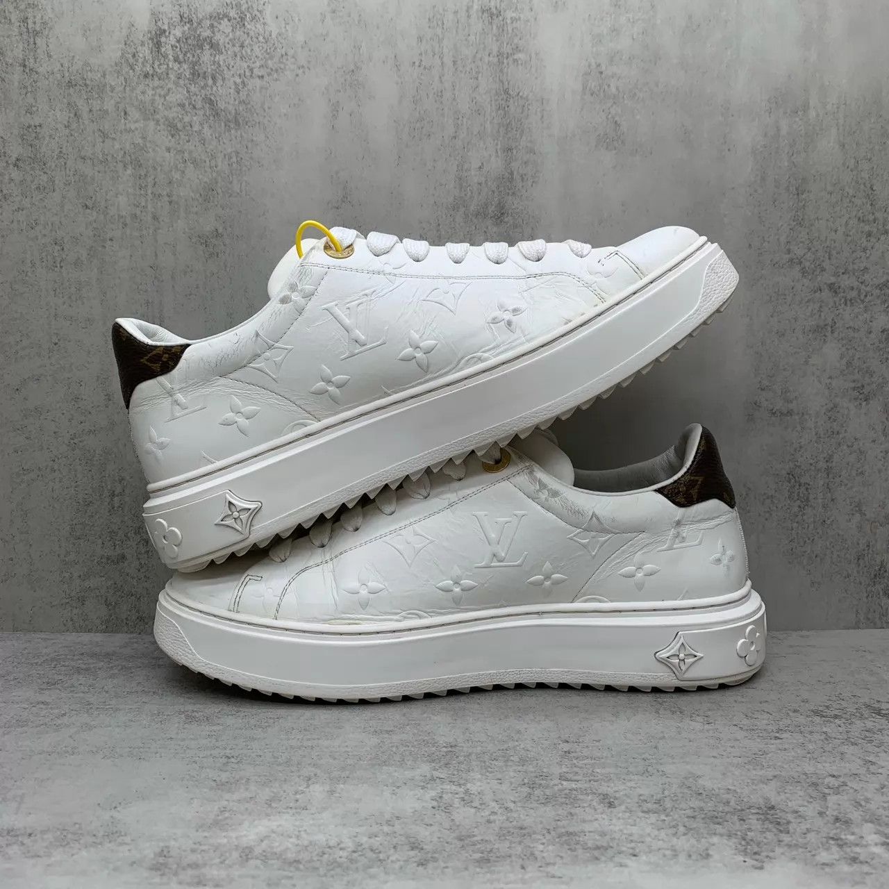 Louis Vuitton LV Time Out White Monogram Print Sneakers 39 95 New Size US 8.5 / IT 38.5 - 3 Thumbnail