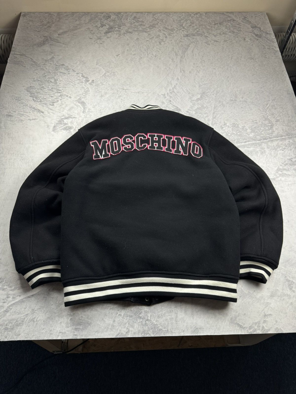Moschino × Vintage MOSCHINO VINTAGE DOUBLE LOGO OVERSIZE BOMBER Size US L / EU 52-54 / 3 - 11 Thumbnail