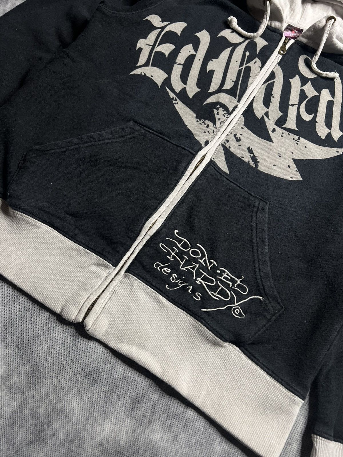 Ed Hardy Vintage Y2K Ed Hardy Zip Hoodie Size M Size US M / EU 48-50 / 2 - 6 Thumbnail