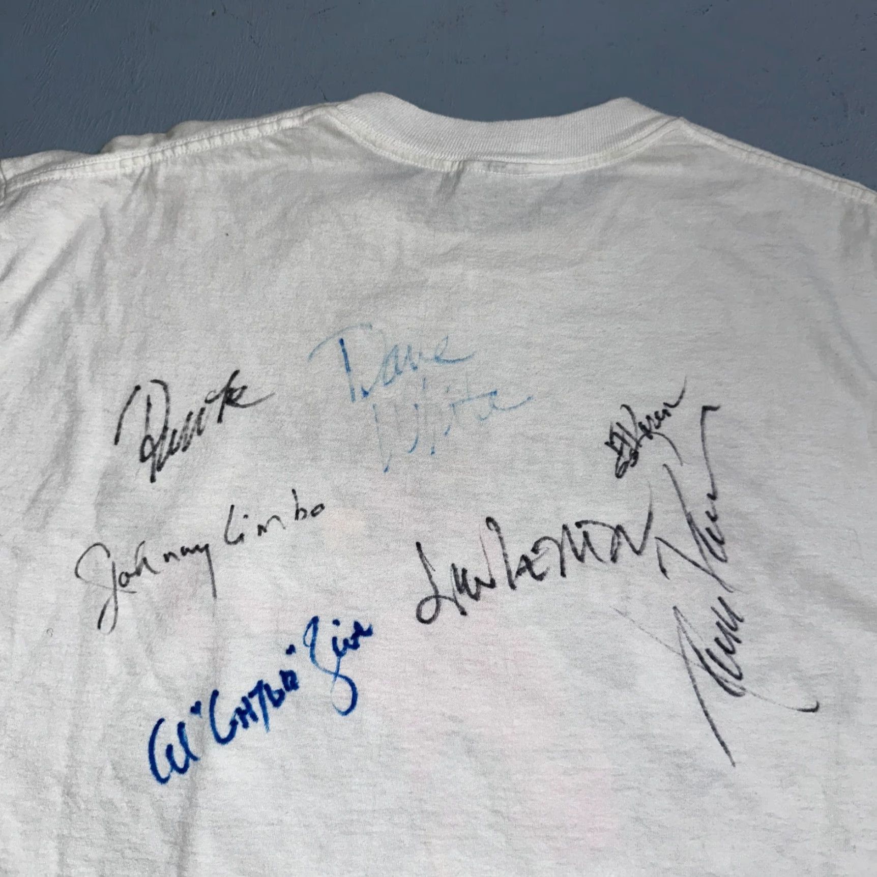 Jerzees VINTAGE Johnny Limbo SIGNED VTG T Shirt 90s Music Band Falmingo Funny Guitar Rock Vinyl Mens XL White Jerzees Graphic Print 70s 80s 90s Shirt Size US XL / EU 56 / 4 - 7 Thumbnail