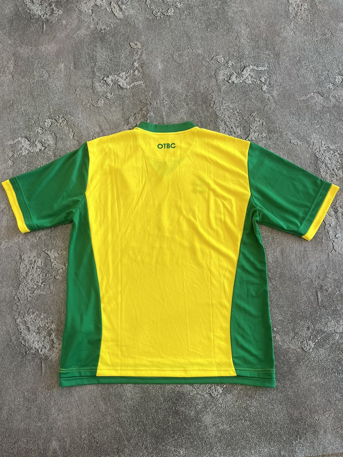 Other NORWICH CITY FC 2012/2013 HOME FOOTBALL SHIRT JERSEY ERREA,L Size US L / EU 52-54 / 3 - 5 Thumbnail